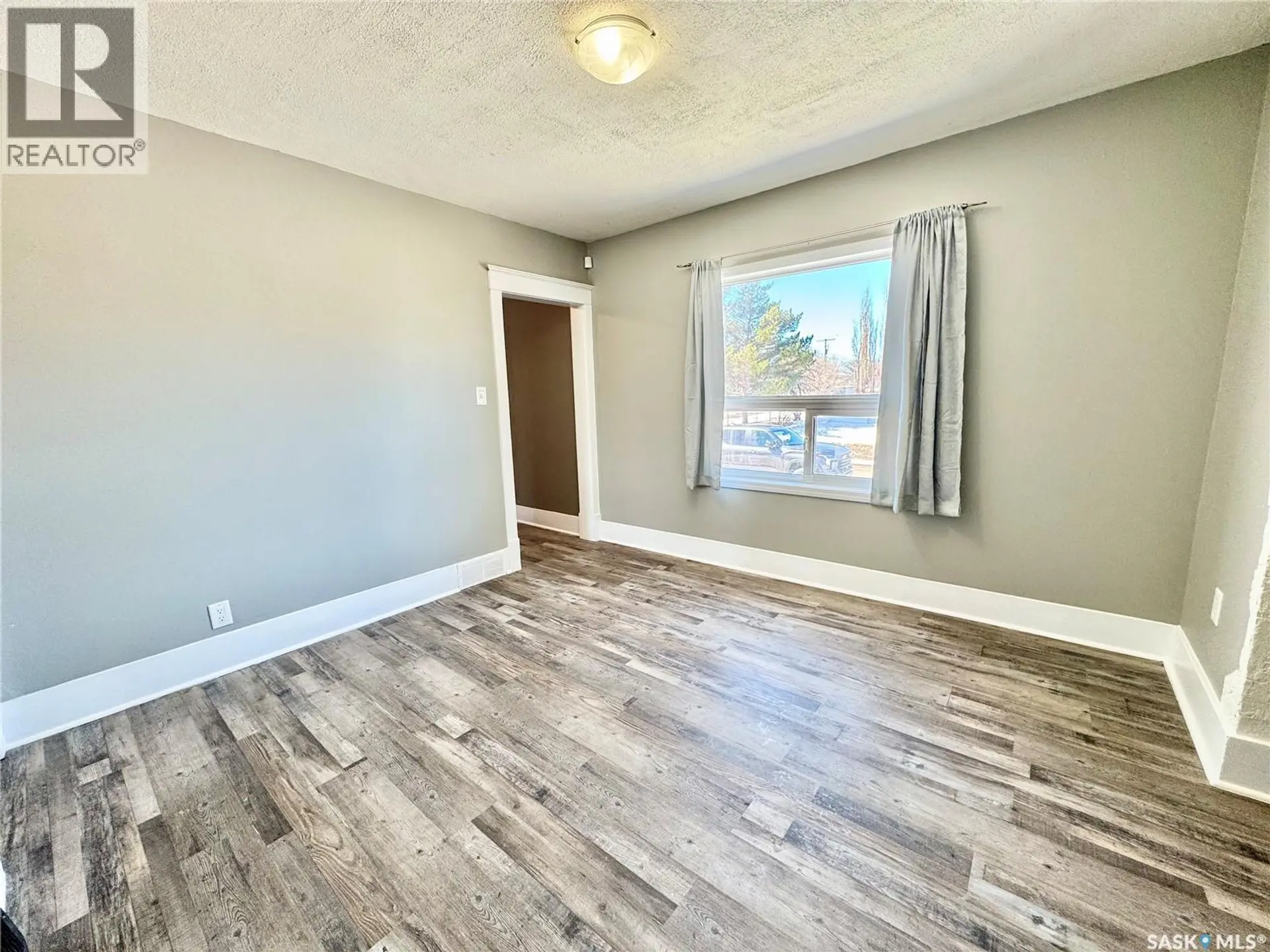 1467 15th STREET W - Image 6