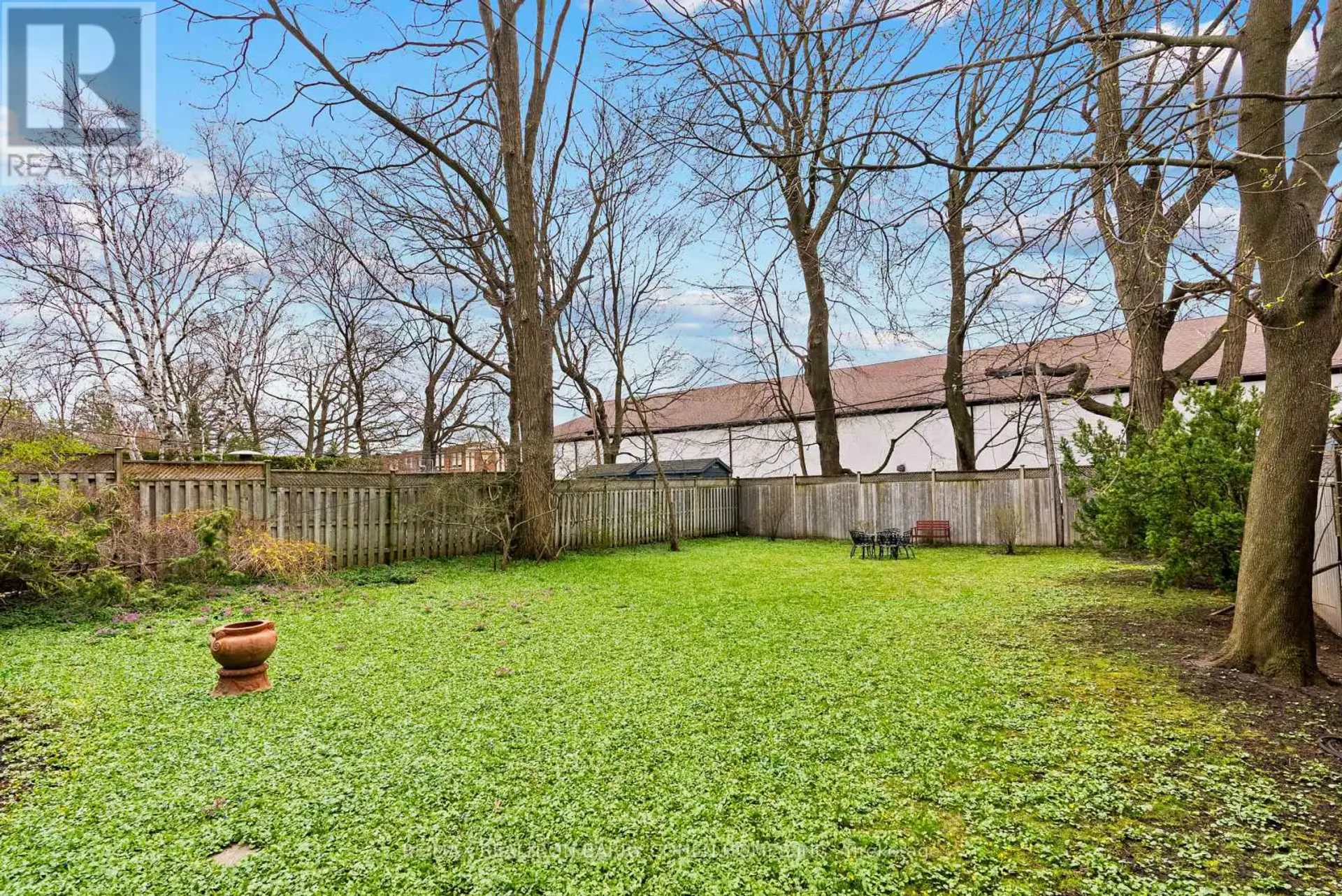 147 FARNHAM AVENUE - Image 6