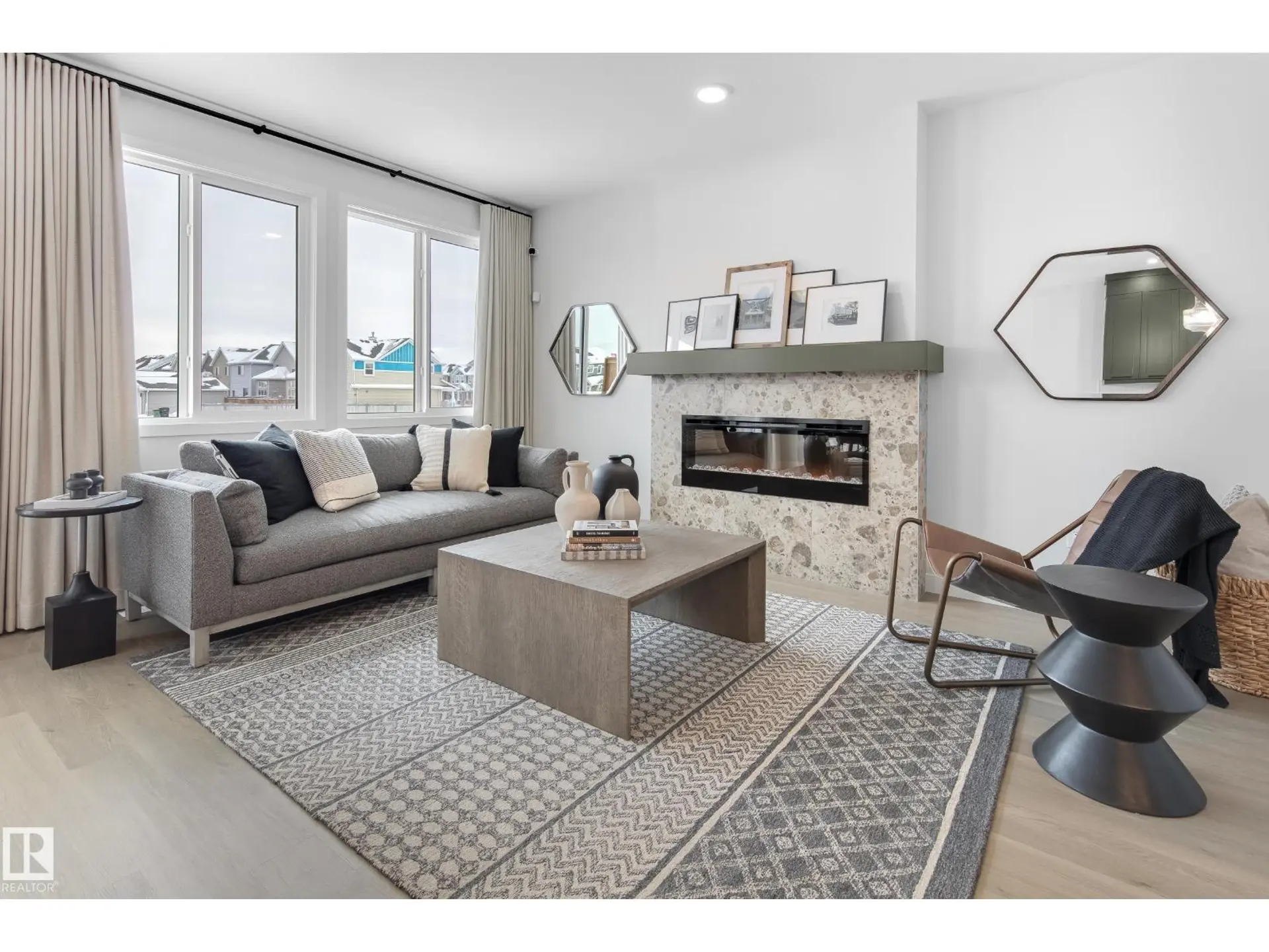 5641 HAWTHORN WY SW - Image 3