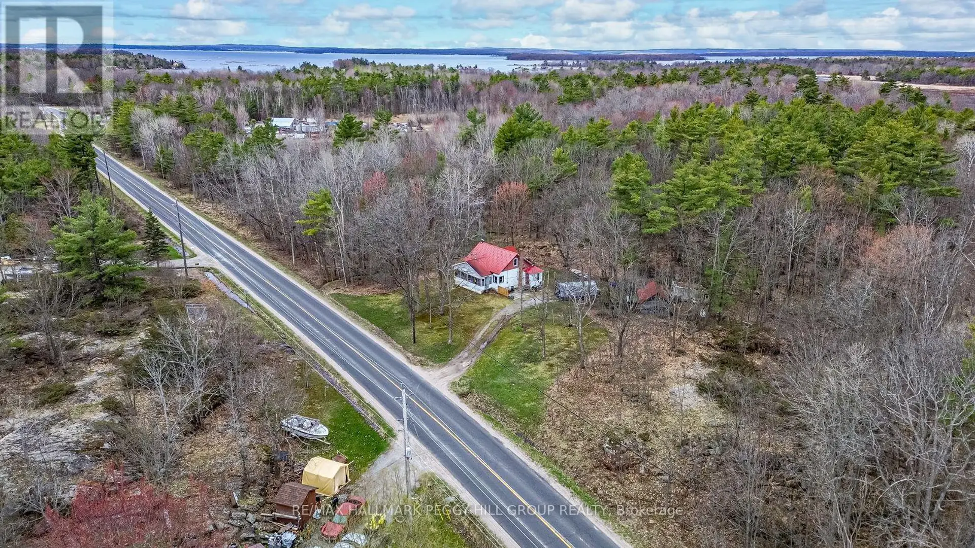 1301 HONEY HARBOUR ROAD - Image 2