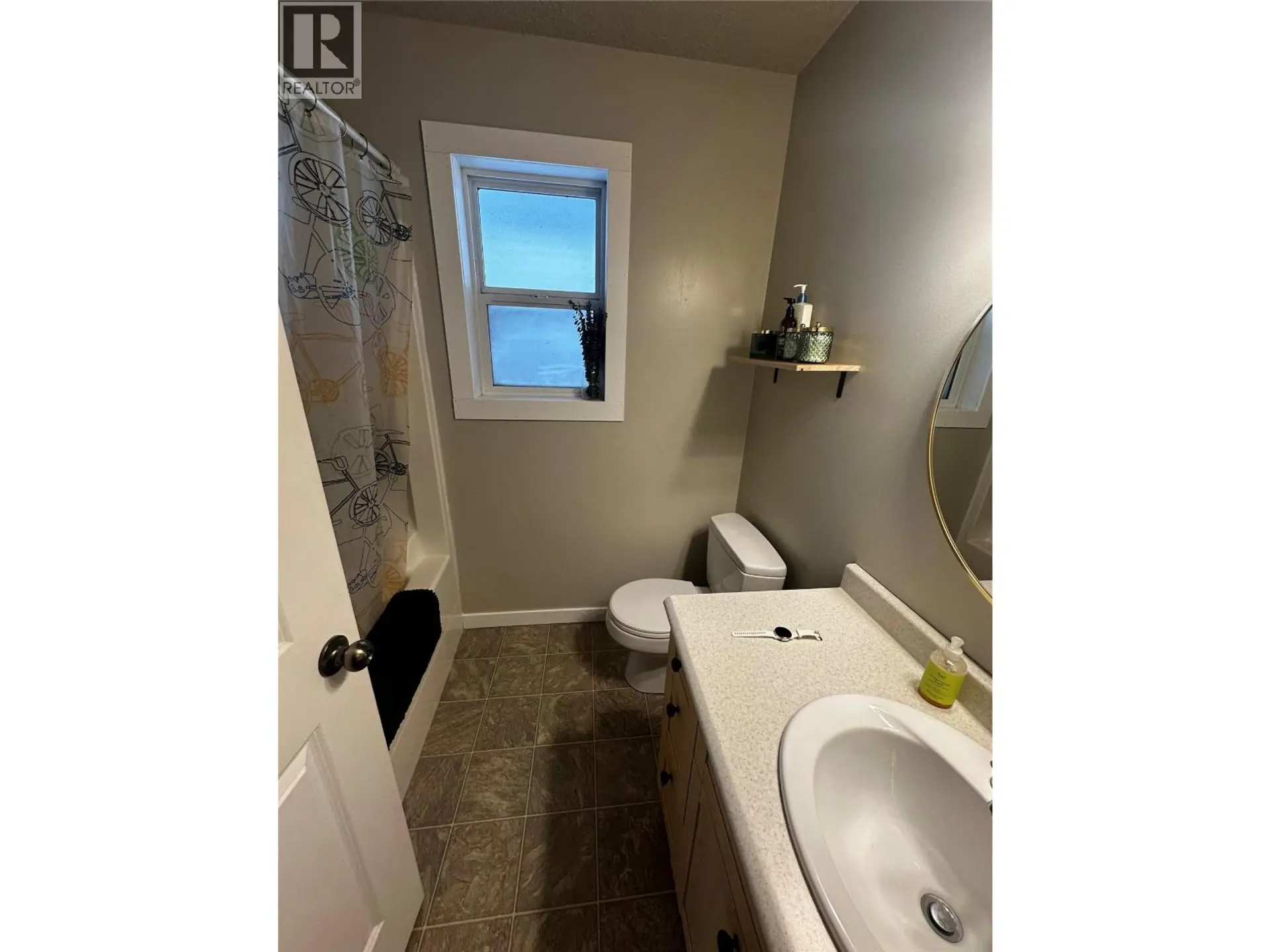 5213 40 ST NE Street - Image 10