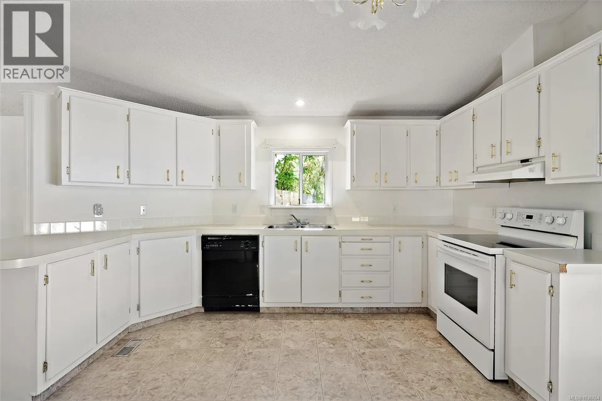 #5 2741 Stautw Rd - Image 5