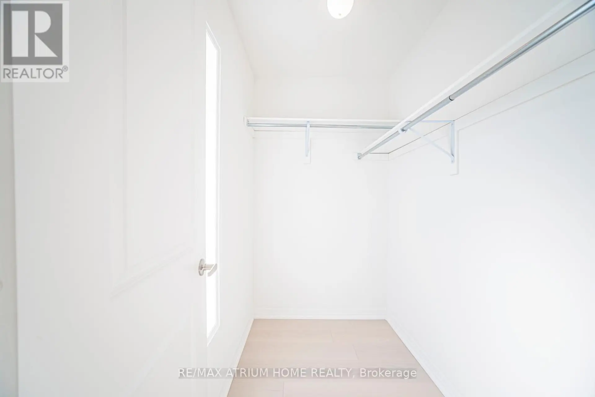1 SISSONS WAY - Image 14