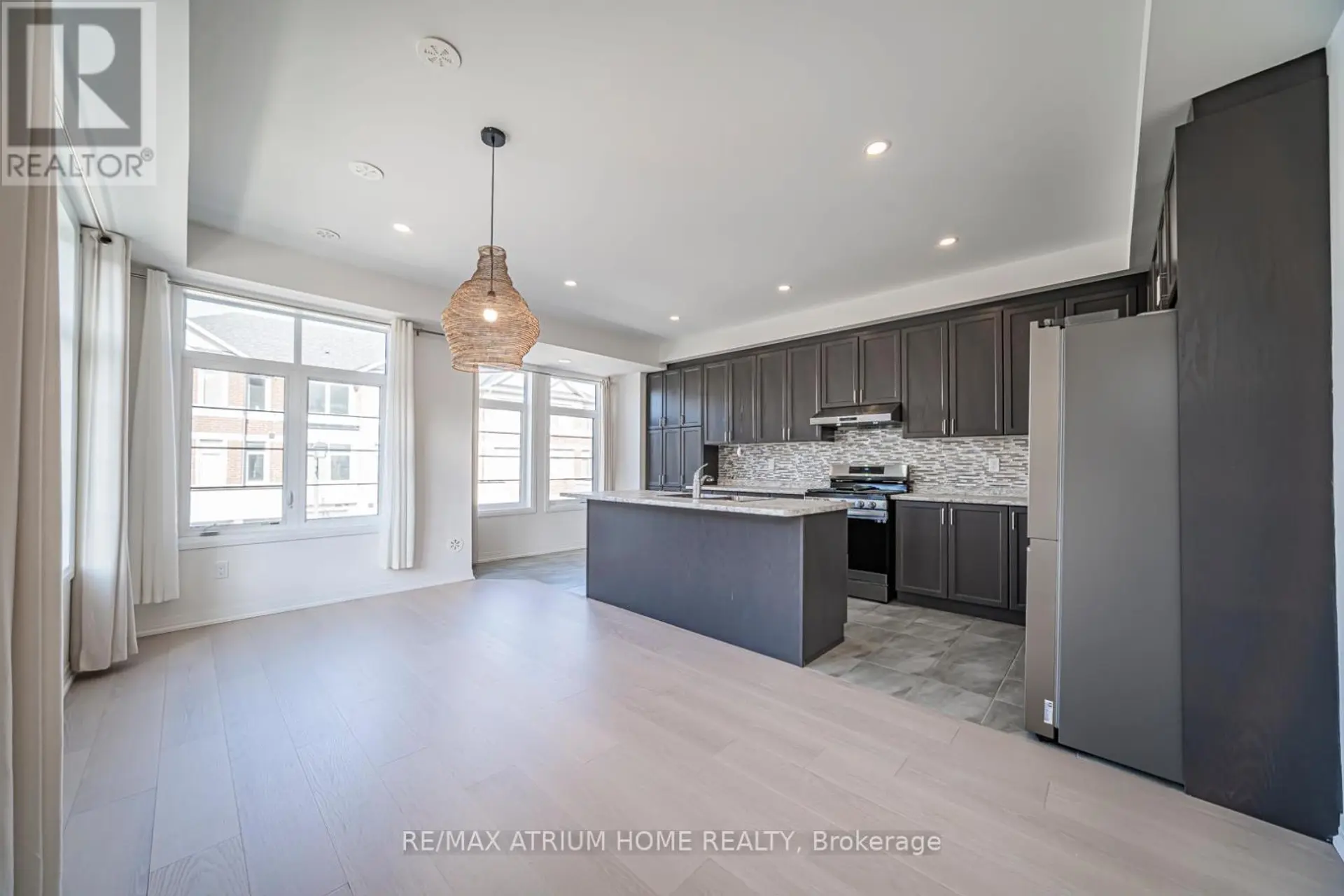 1 SISSONS WAY - Image 8