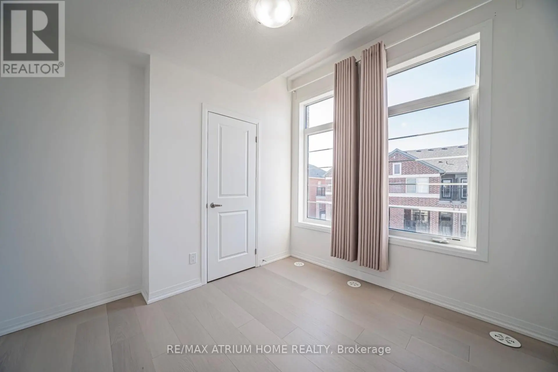 1 SISSONS WAY - Image 17