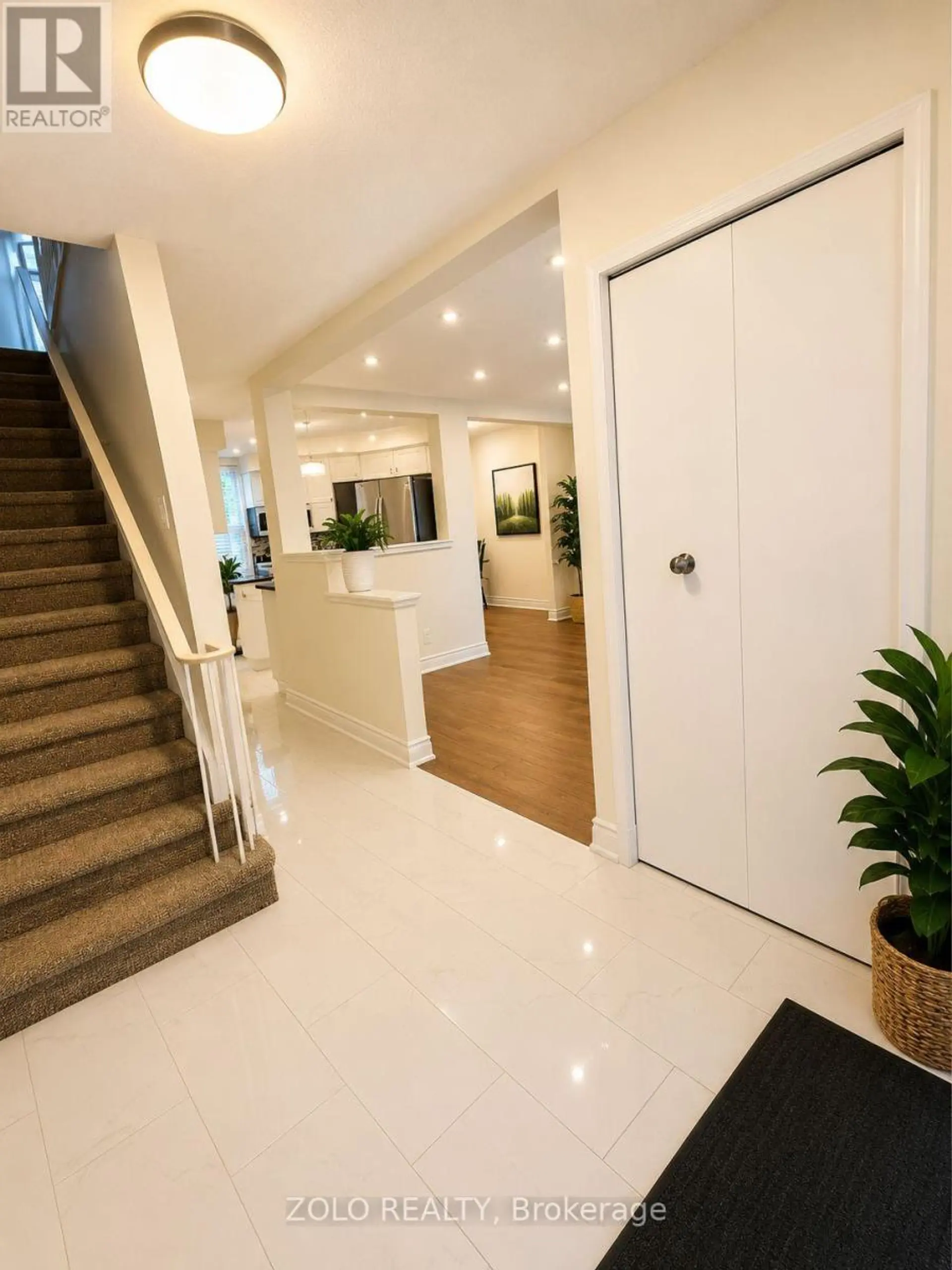 #16 3250 THE CREDIT WOODLANDS - Image 6