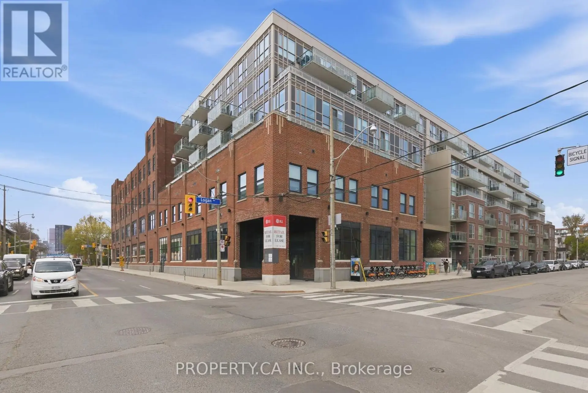 #719 150 LOGAN AVENUE - Image 1