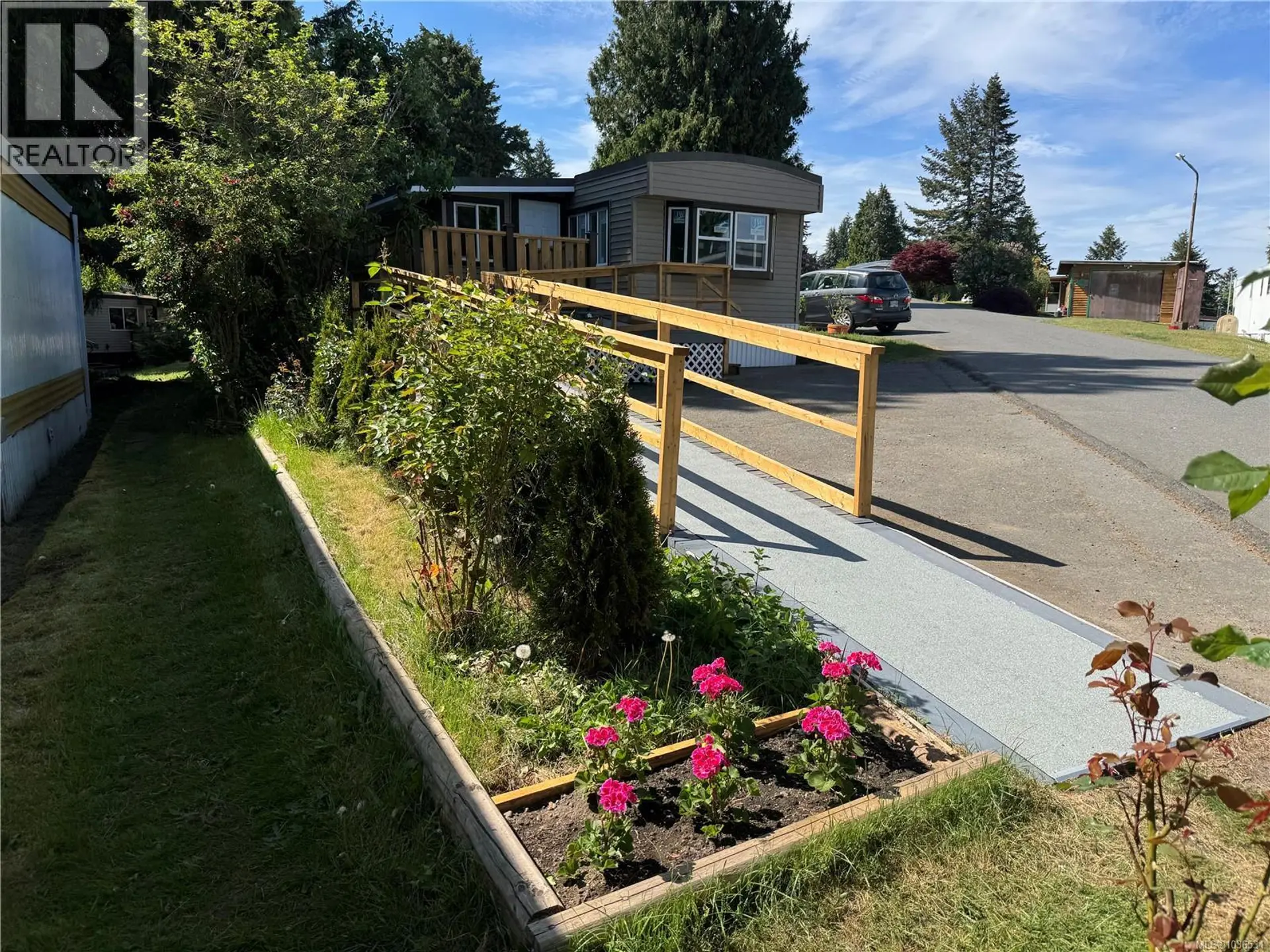 #55 1000 Chase River Rd - Image 17