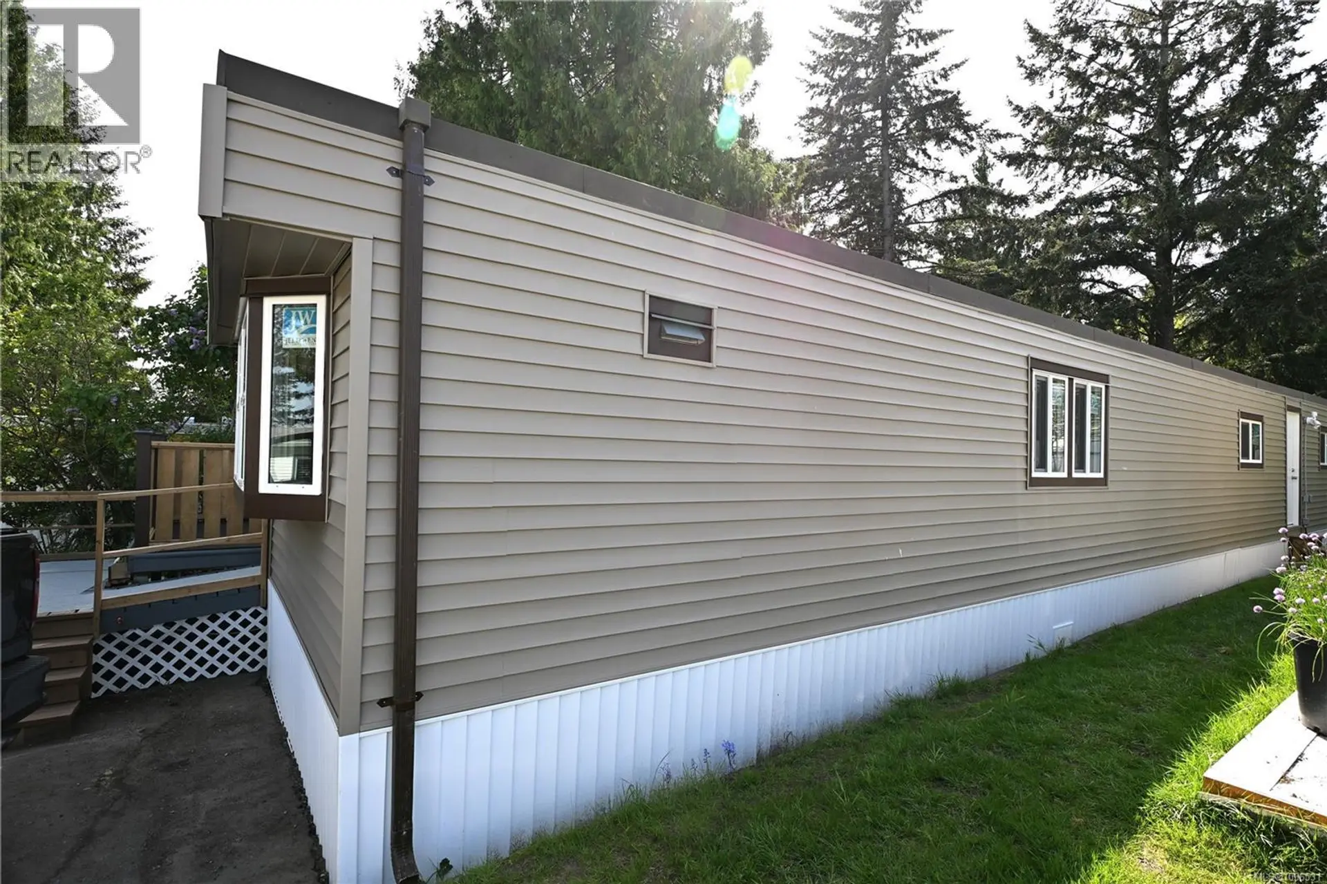 #55 1000 Chase River Rd - Image 15