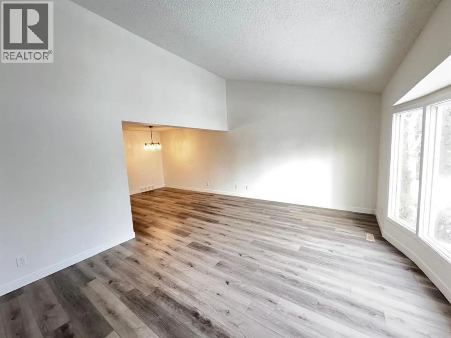 6879 Rundlehorn Drive NE - Image 2