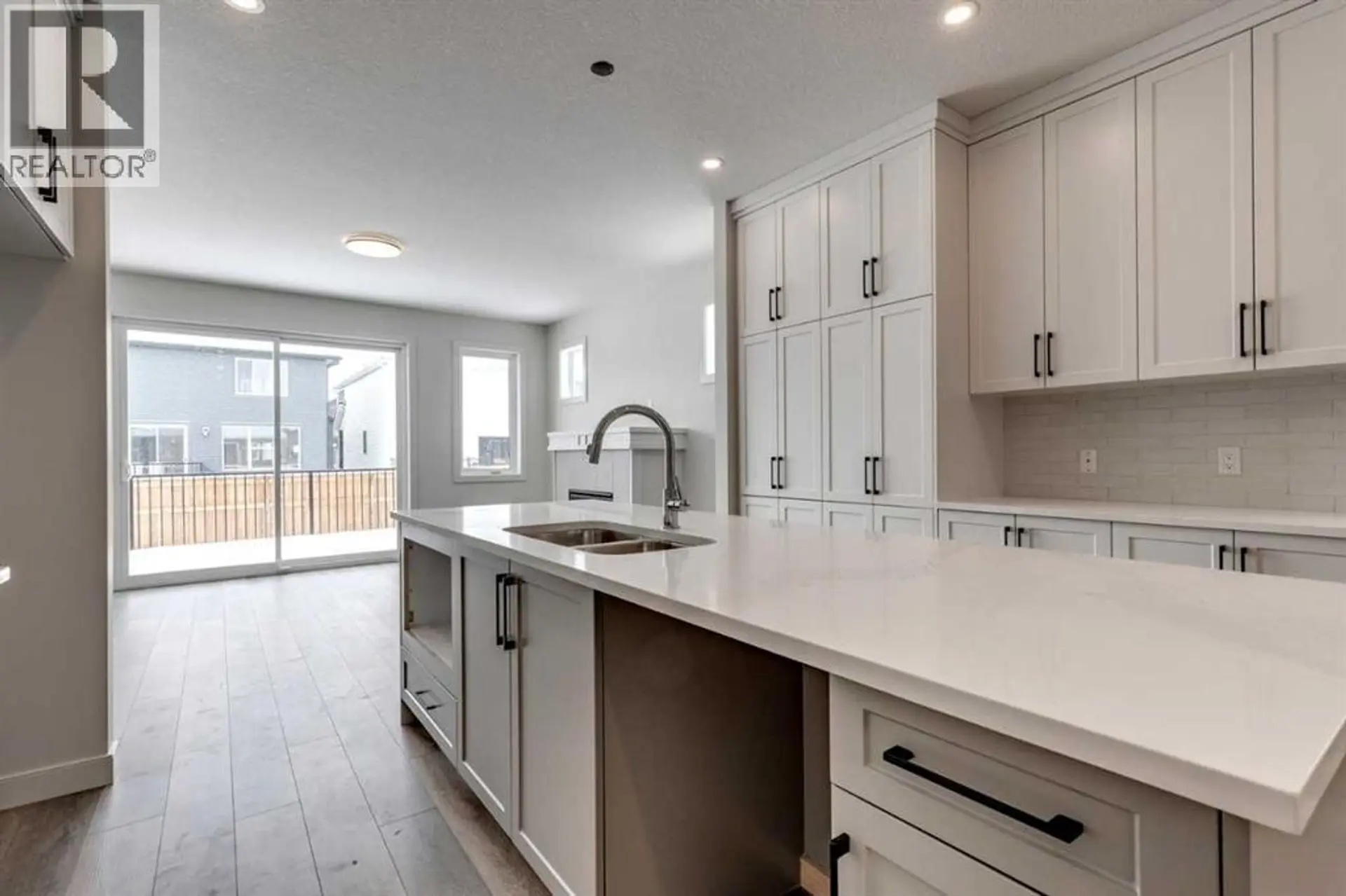 435 Rivercrest Road - Image 5
