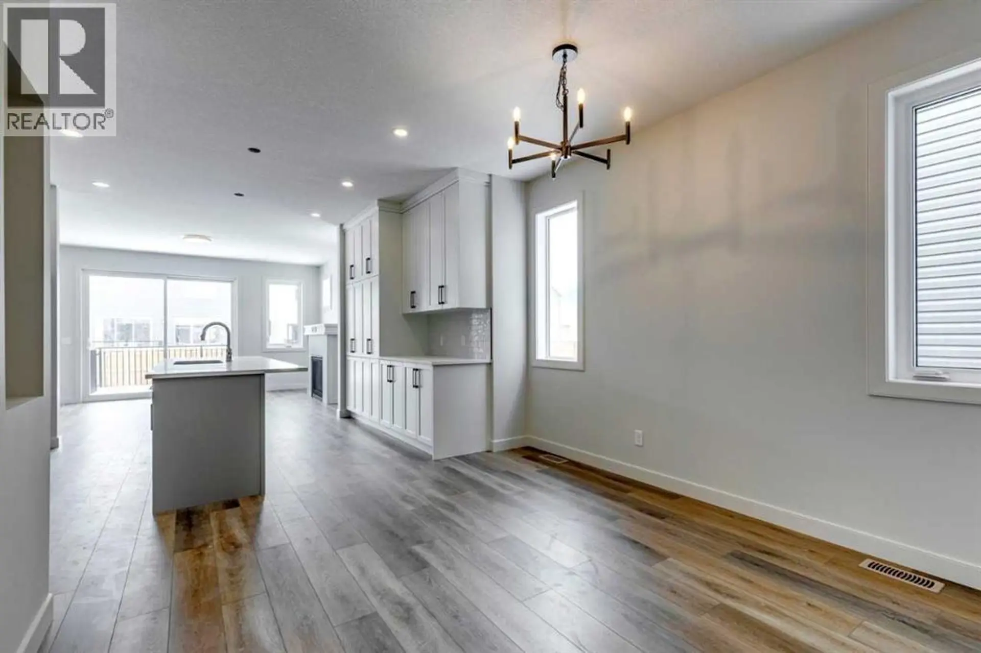 435 Rivercrest Road - Image 6