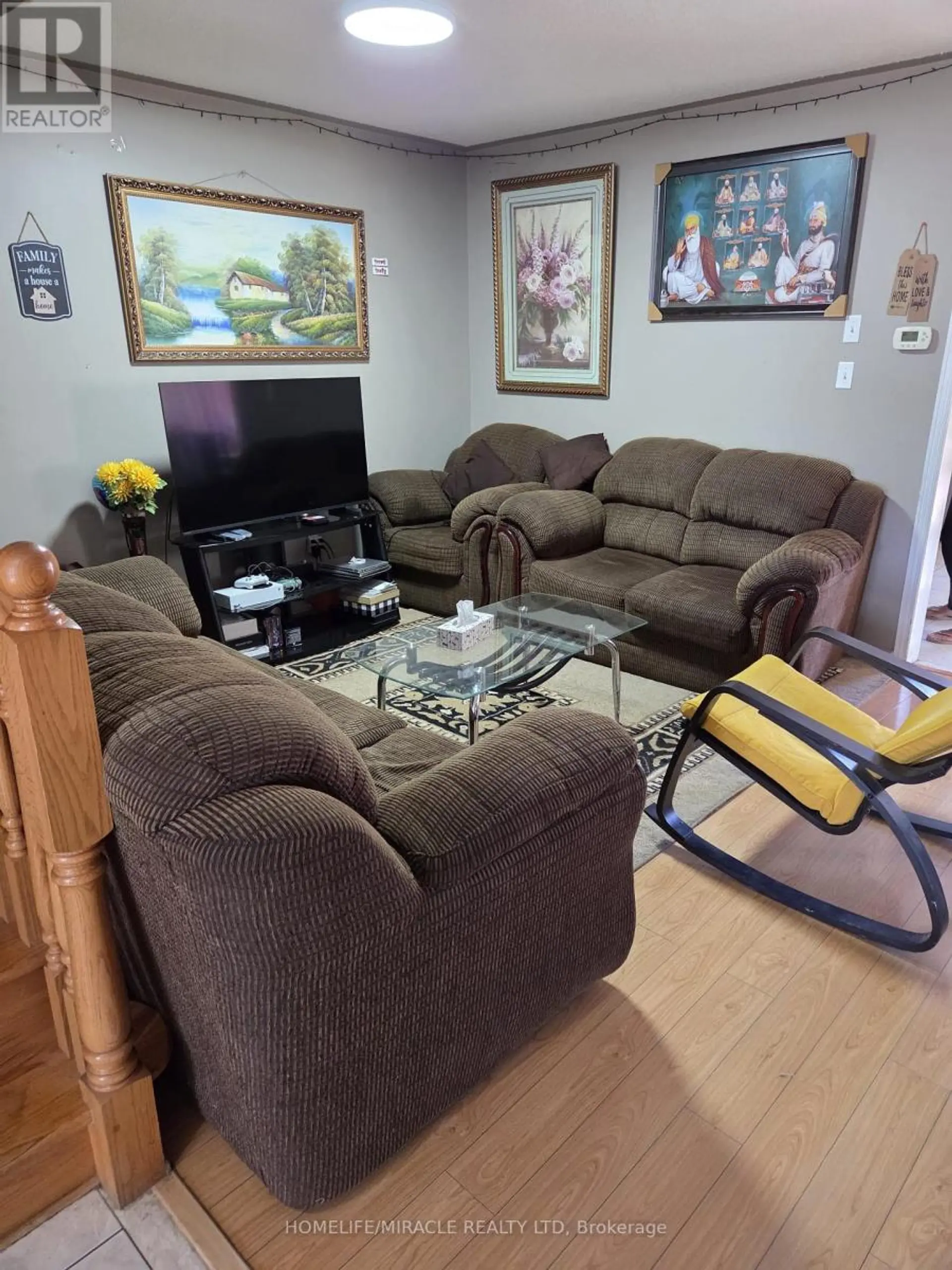62 SKYLAR CIRCLE - Image 2