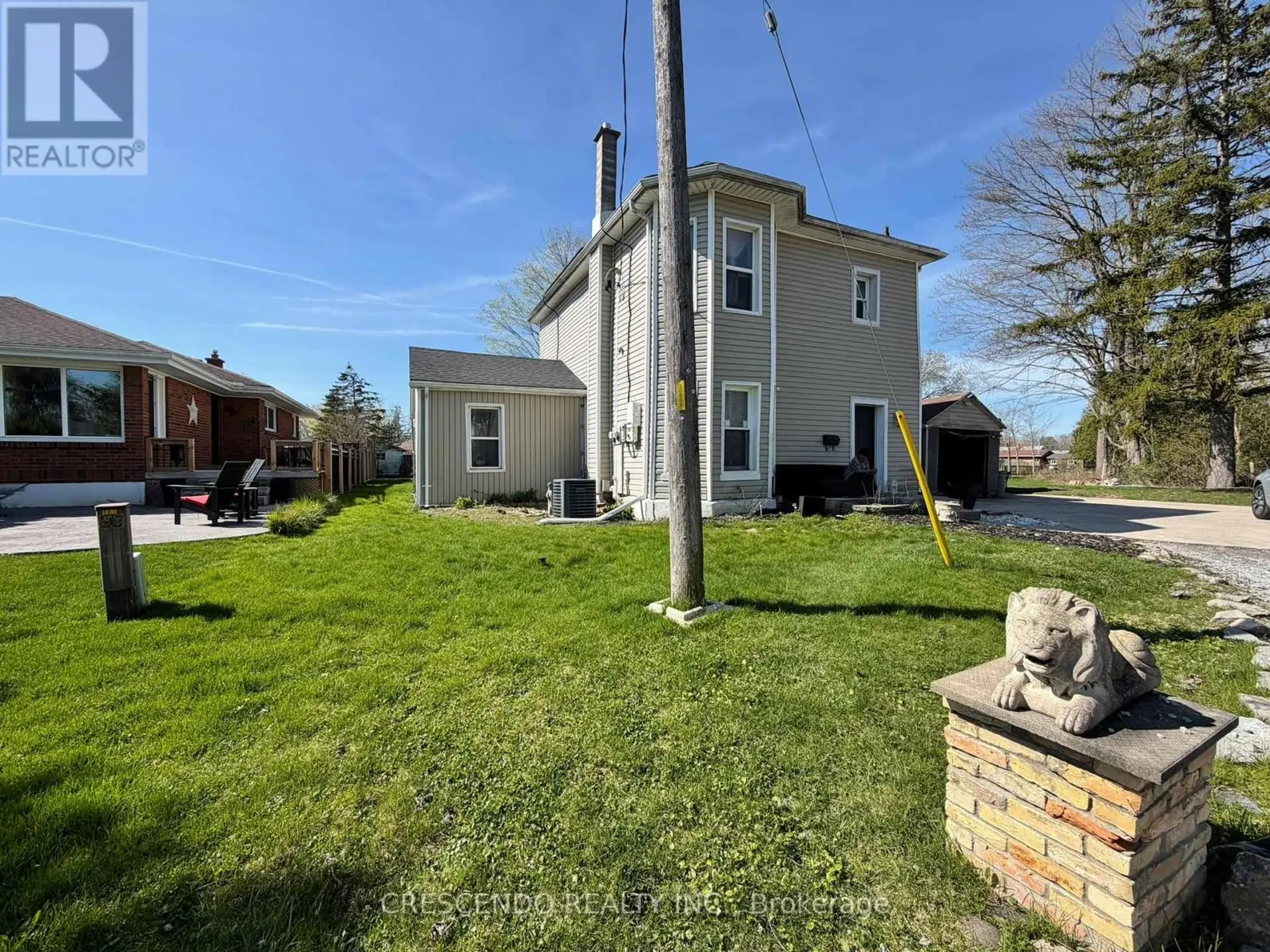 137 LOCUST STREET - Image 1