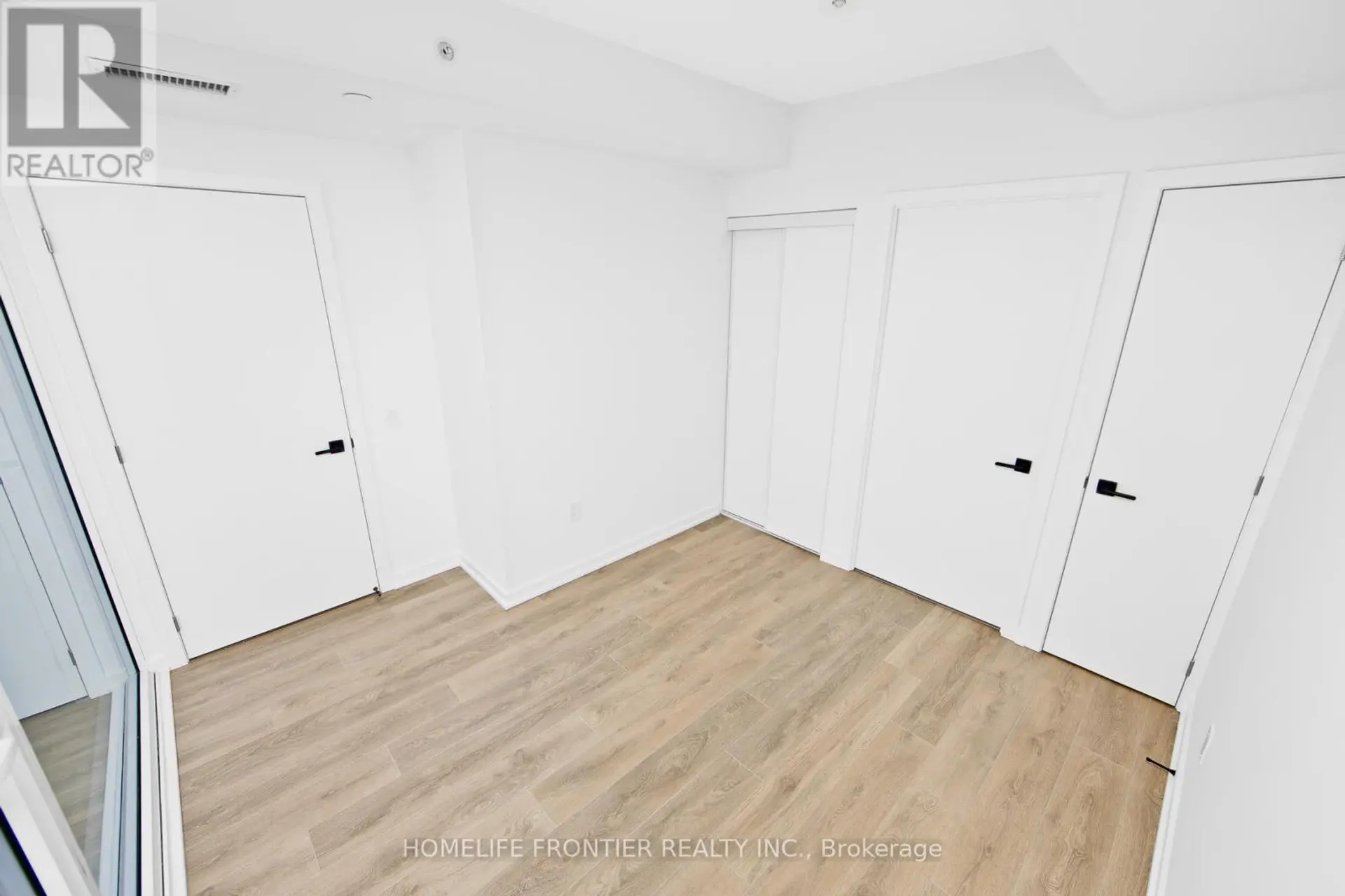 #2803 1285 DUPONT STREET - Image 11