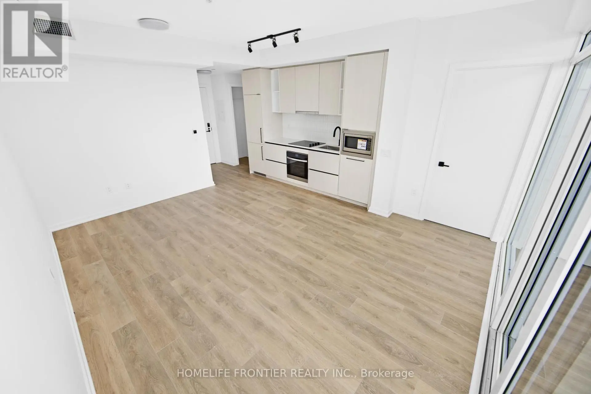#2803 1285 DUPONT STREET - Image 6