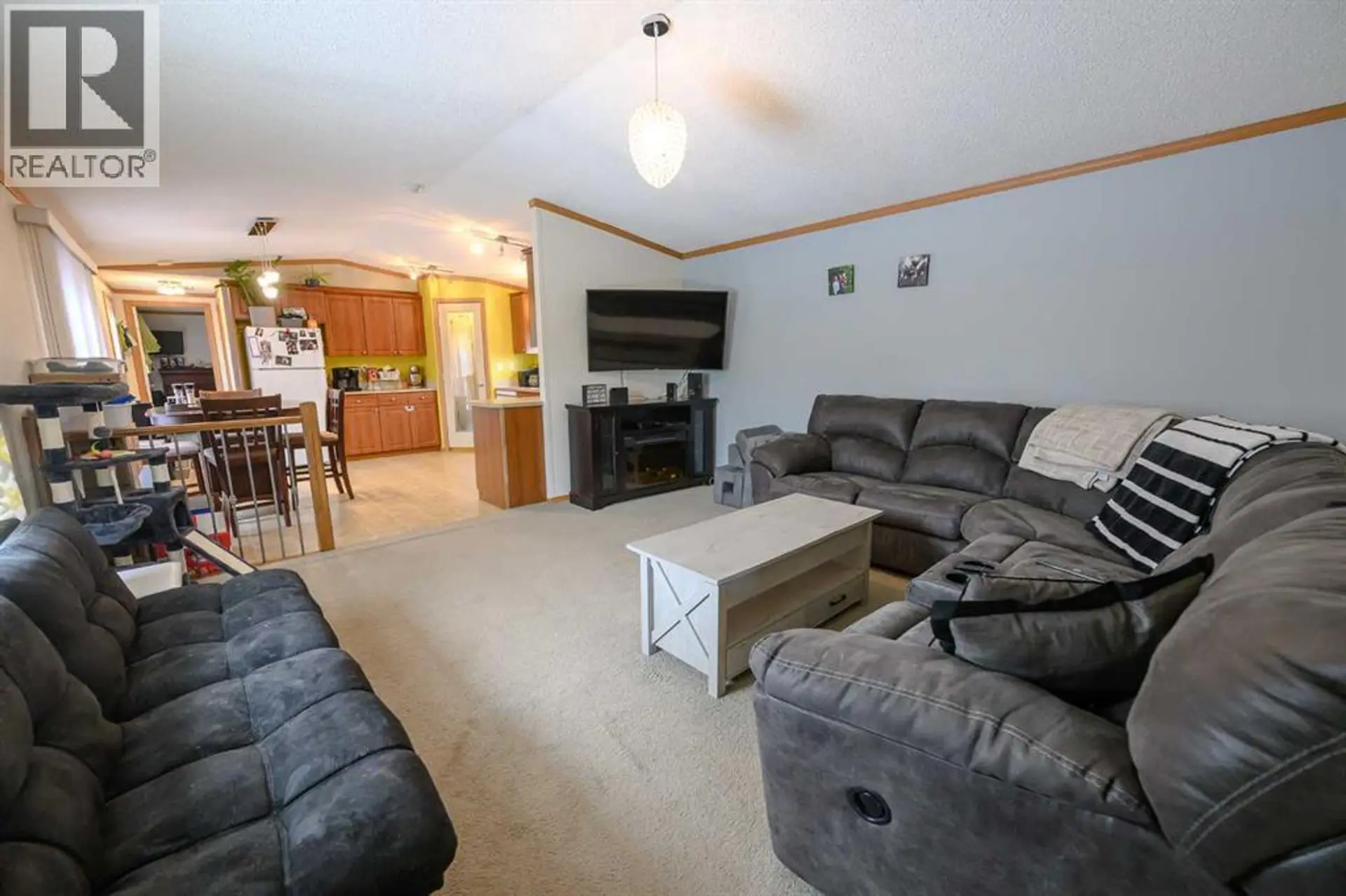 8714 88C Street - Image 2