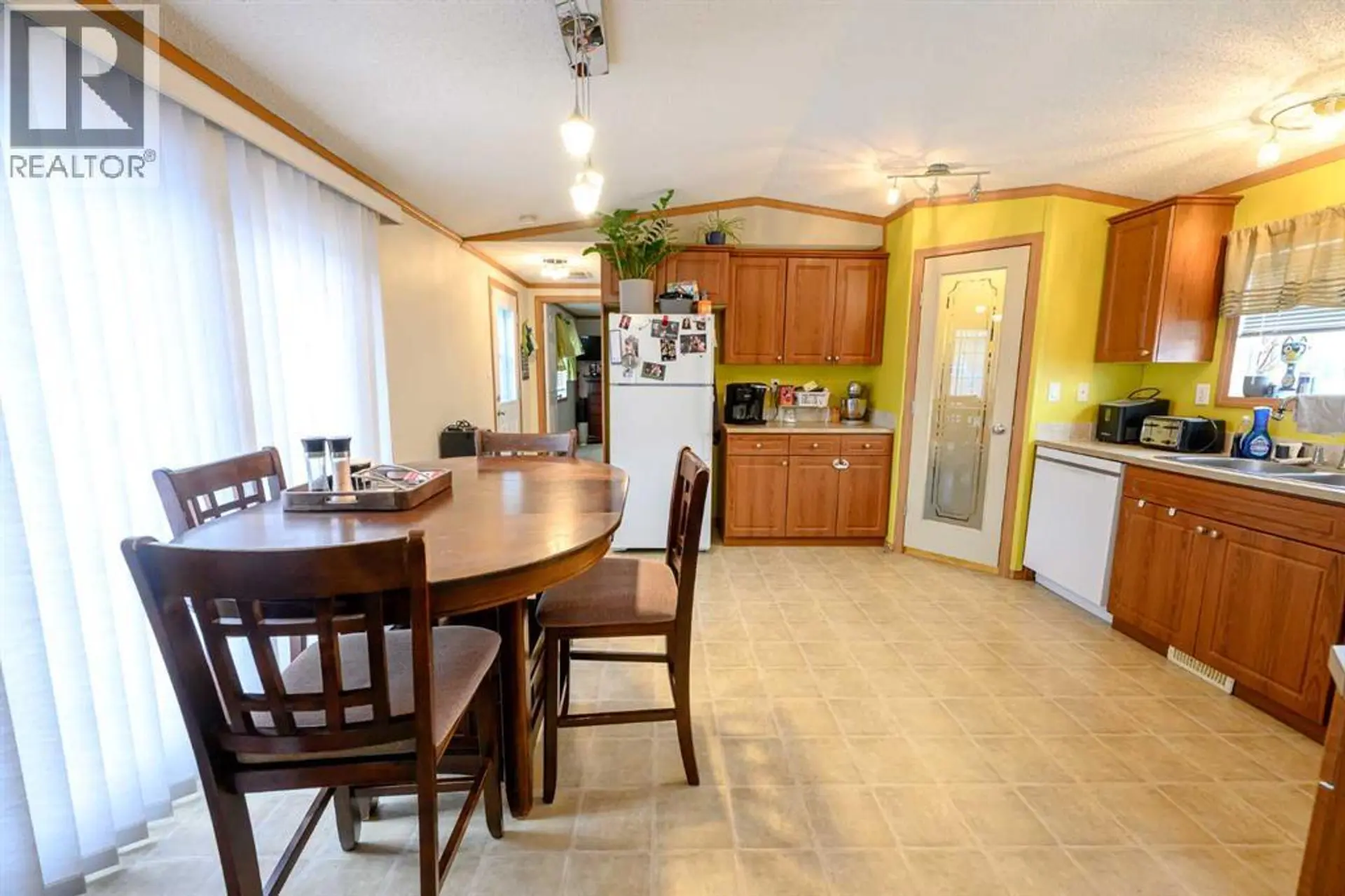 8714 88C Street - Image 5