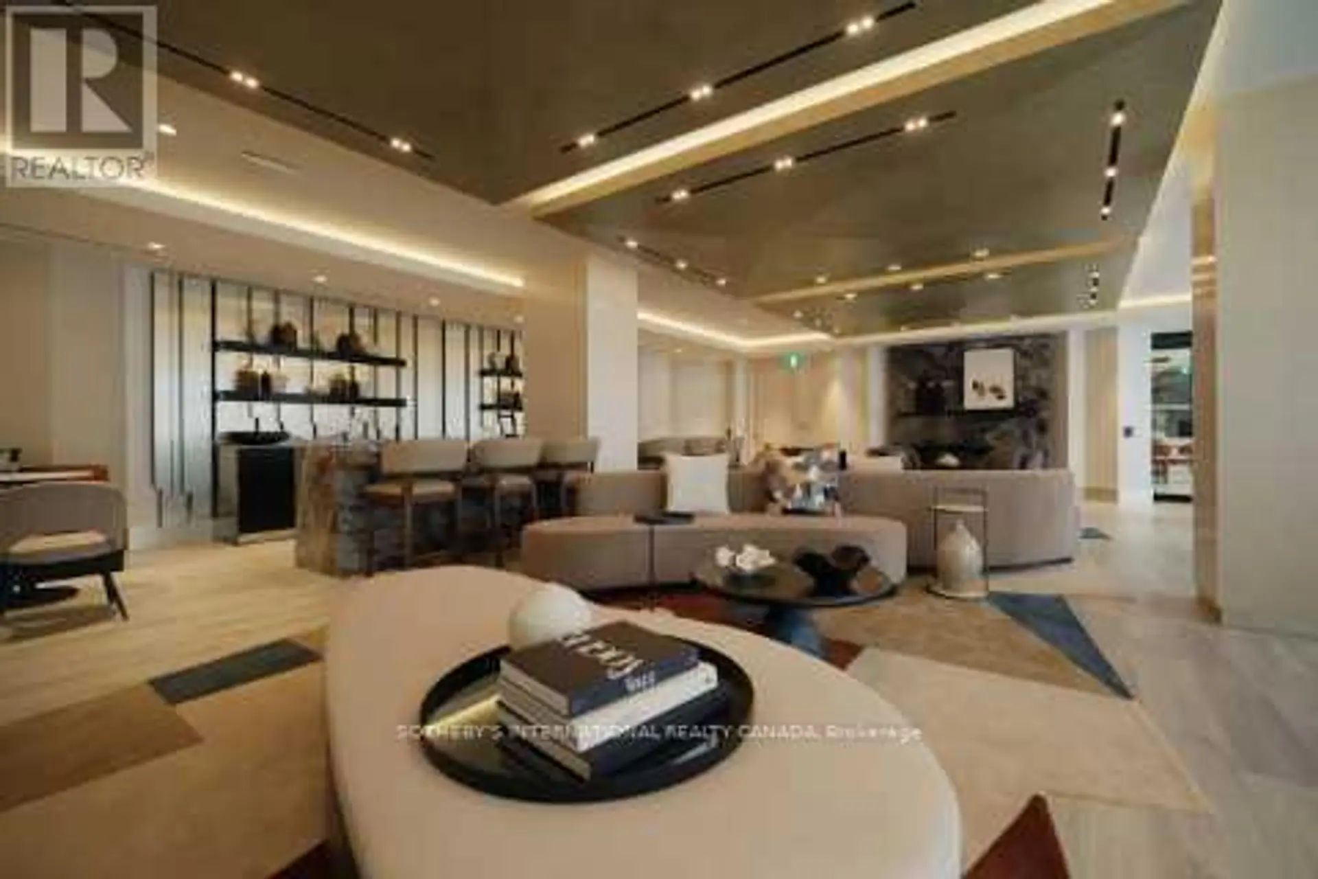 #834 858 DUPONT STREET - Image 6