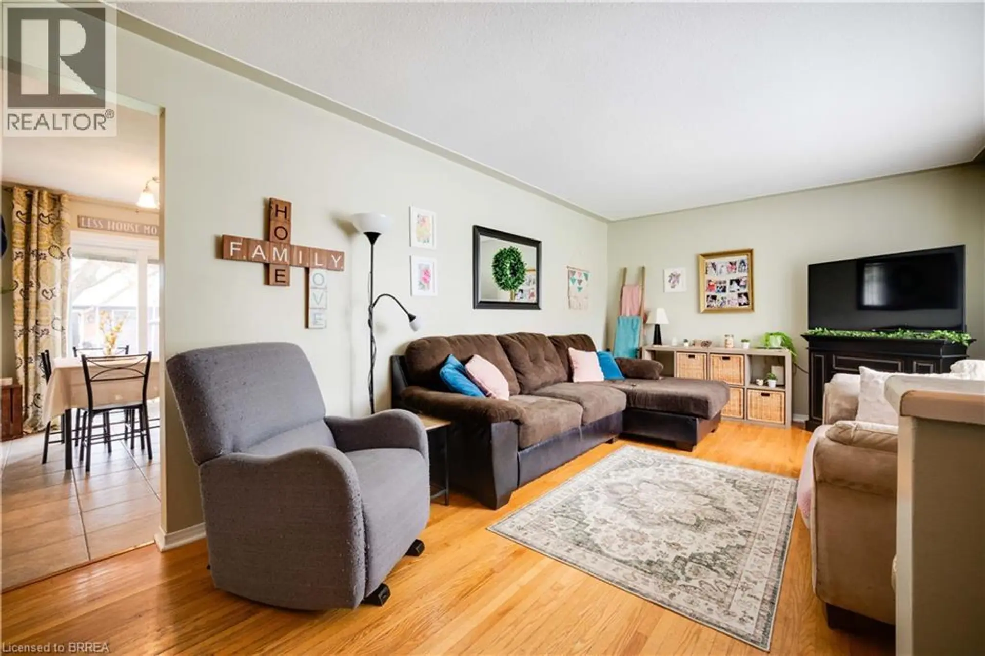 50 ELLENSON Drive - Image 7