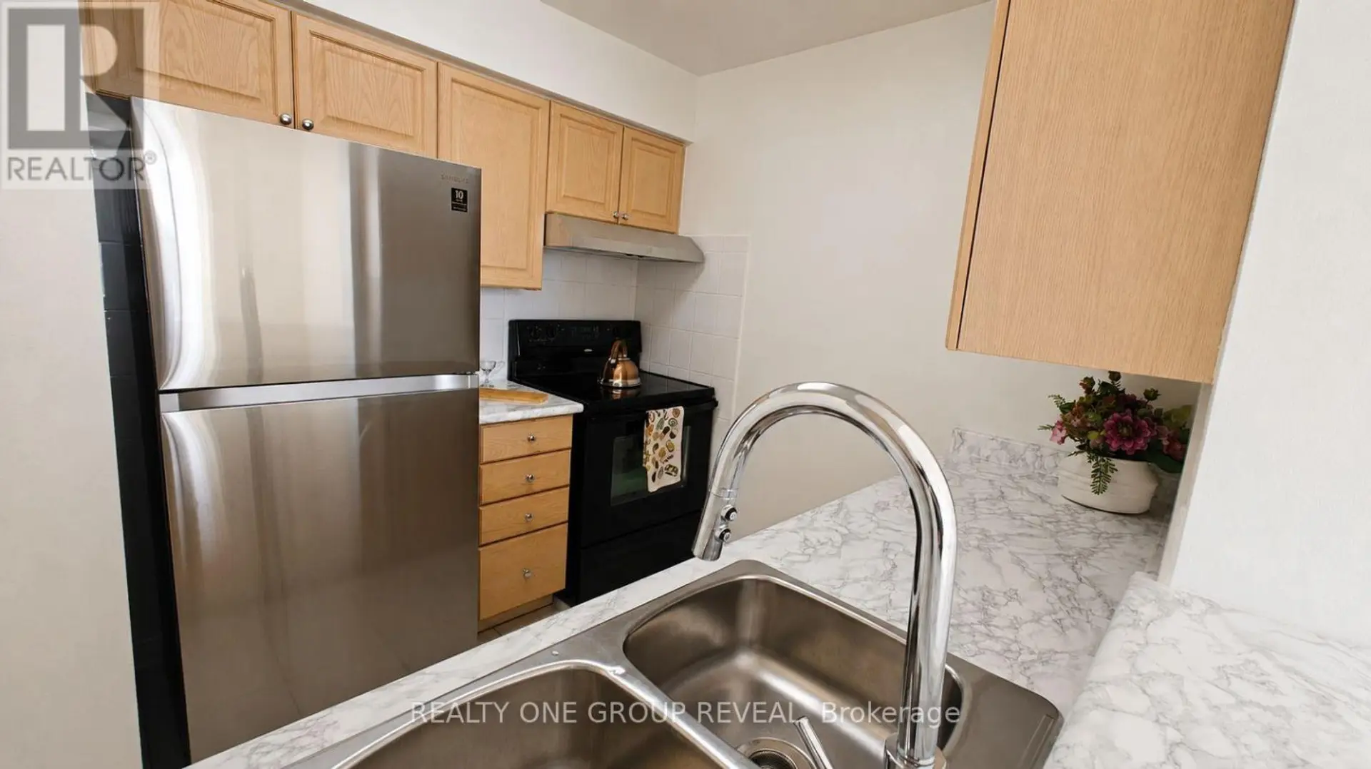 #PH10 3088 KENNEDY ROAD - Image 2