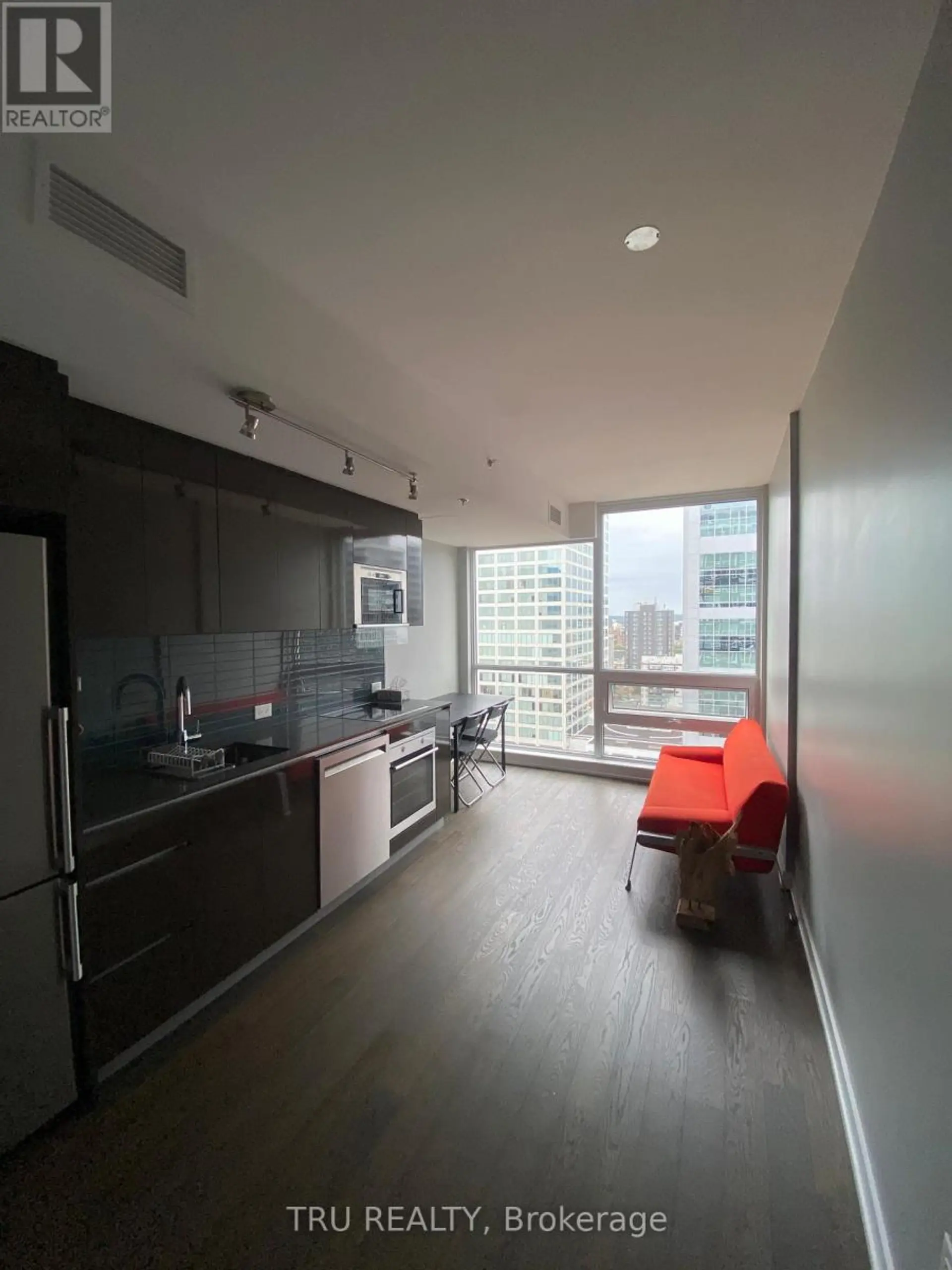 #1605 199 SLATER STREET - Image 9