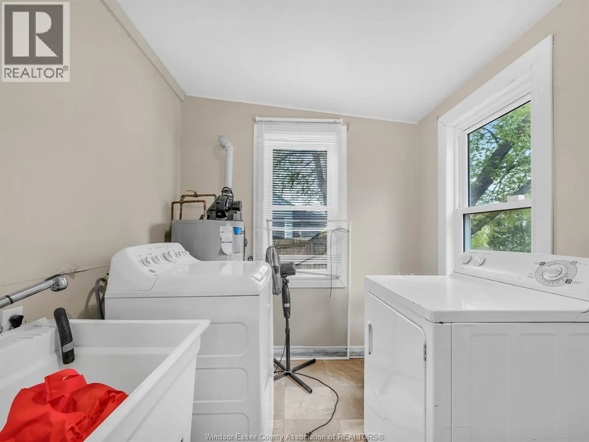 3422 BARRYMORE - Image 17