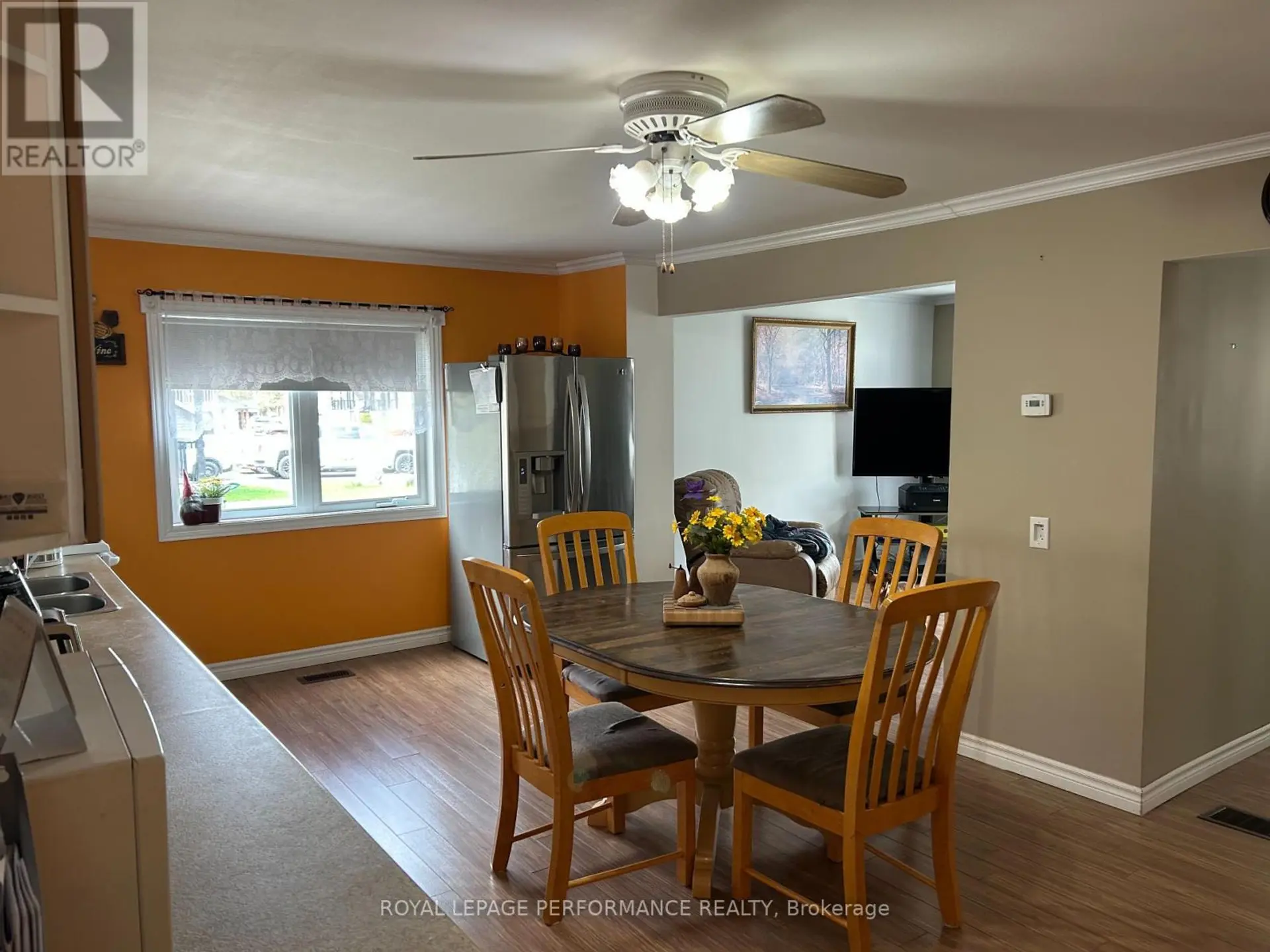 1245 ALMA STREET S - Image 8