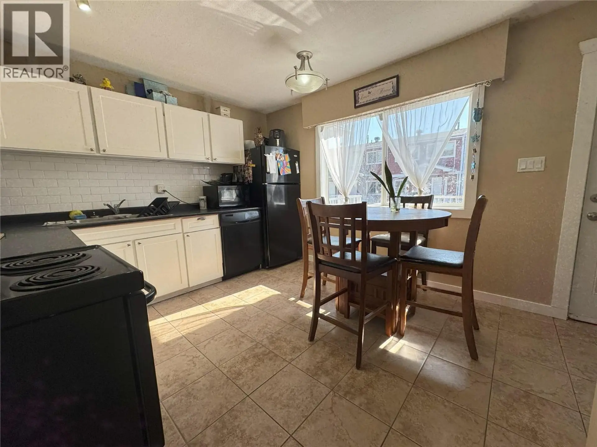 #229 1716 Willowbrook Crescent - Image 4