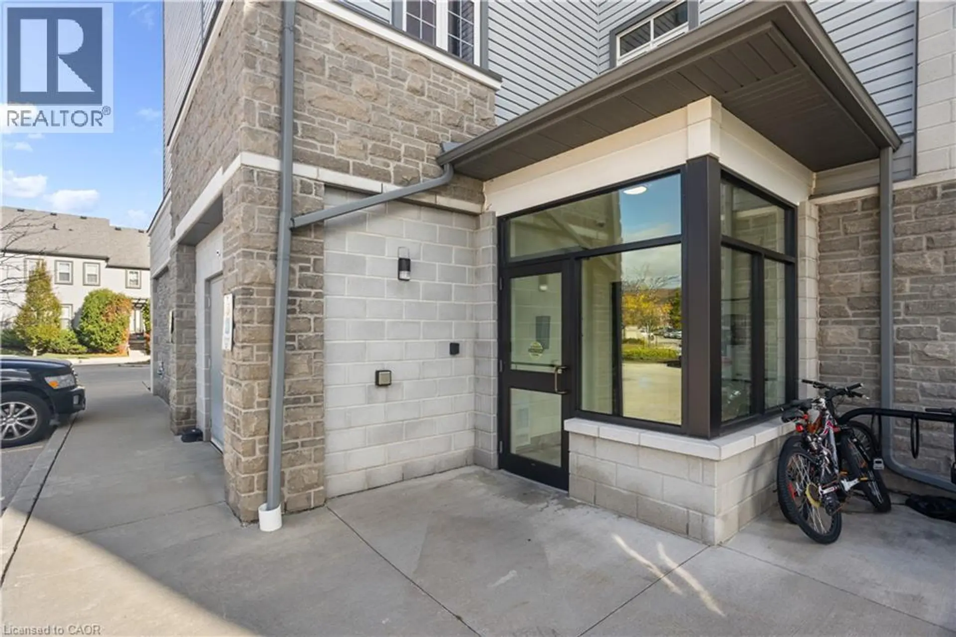 #204 64 FREDERICK Drive - Image 17