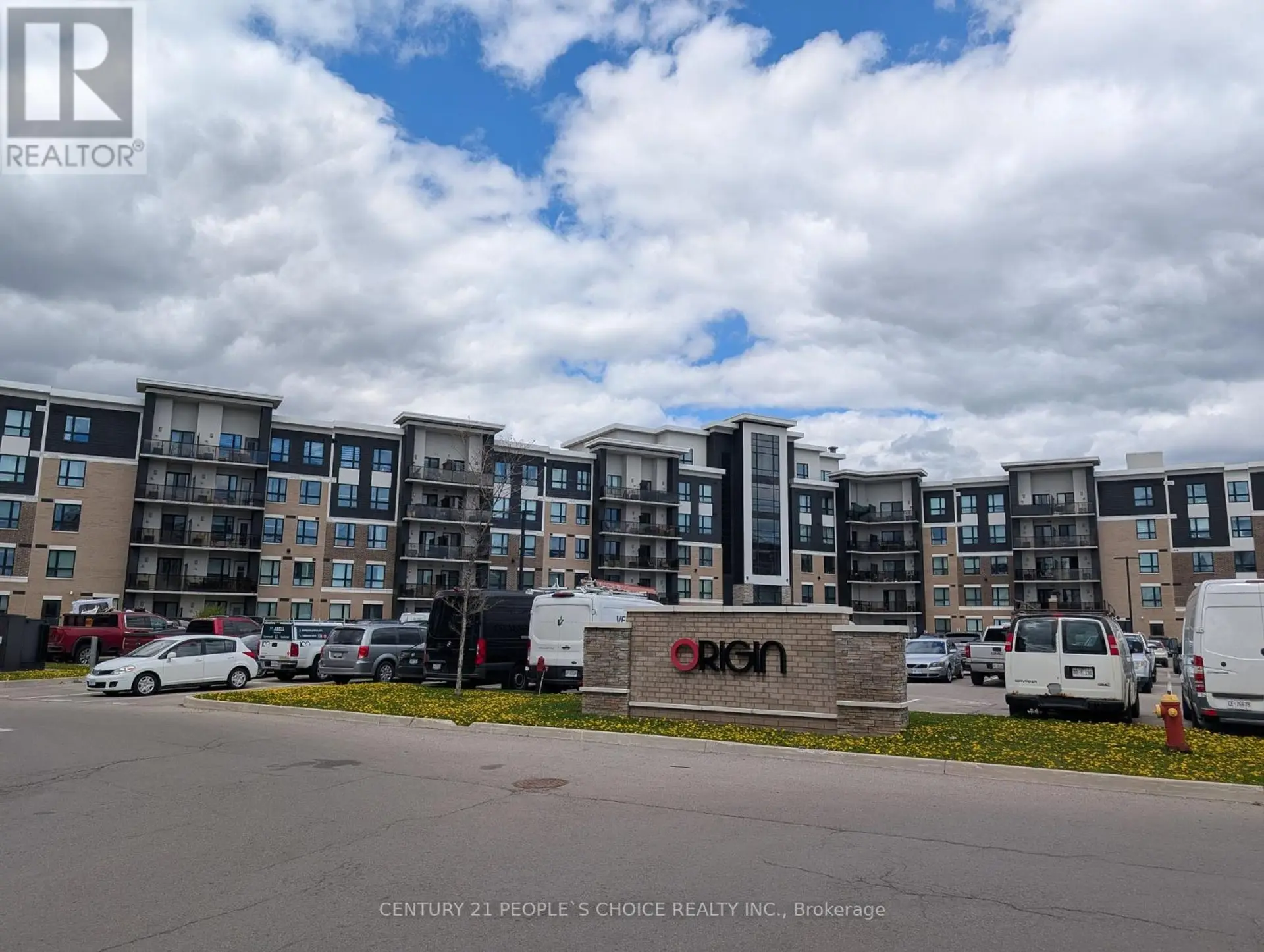 #526 630 SAUVE STREET - Image 2
