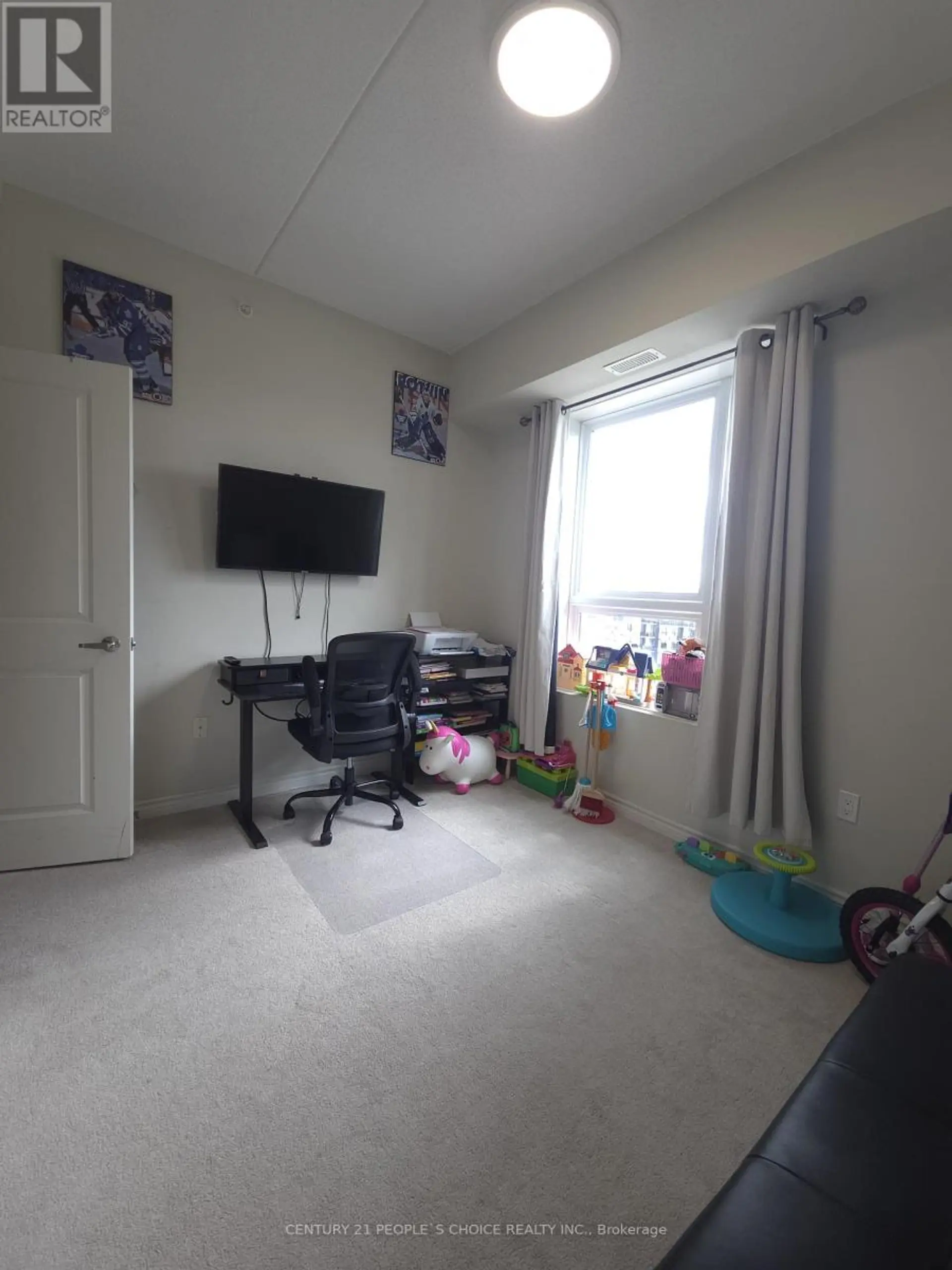 #526 630 SAUVE STREET - Image 17
