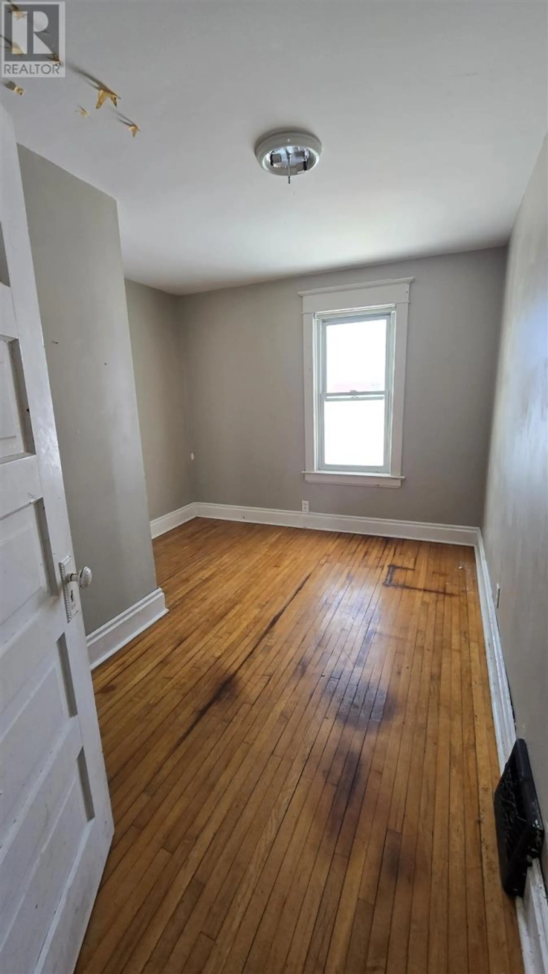 246 St. James ST - Image 12