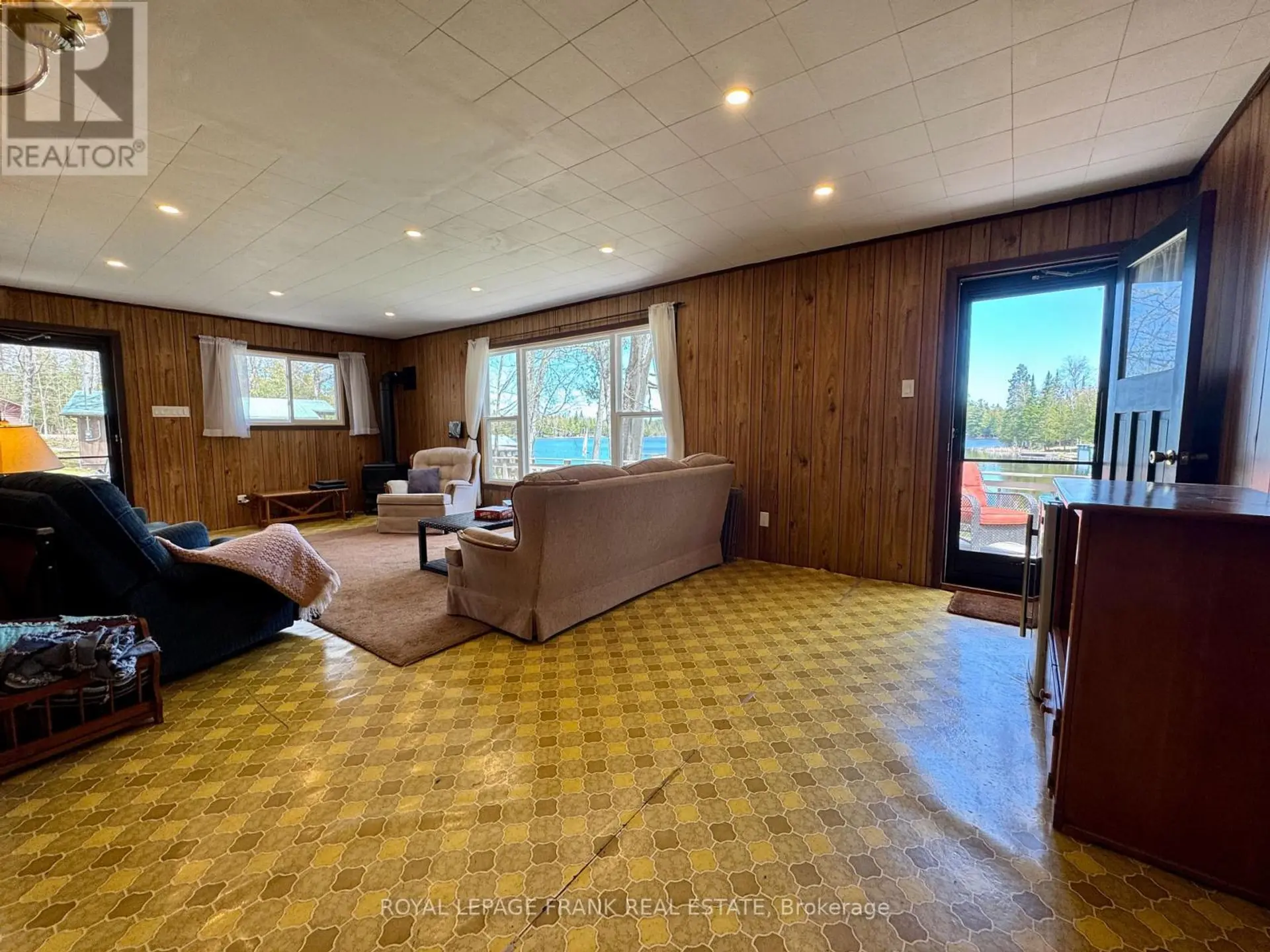 87 PEARCE ROAD - Image 8