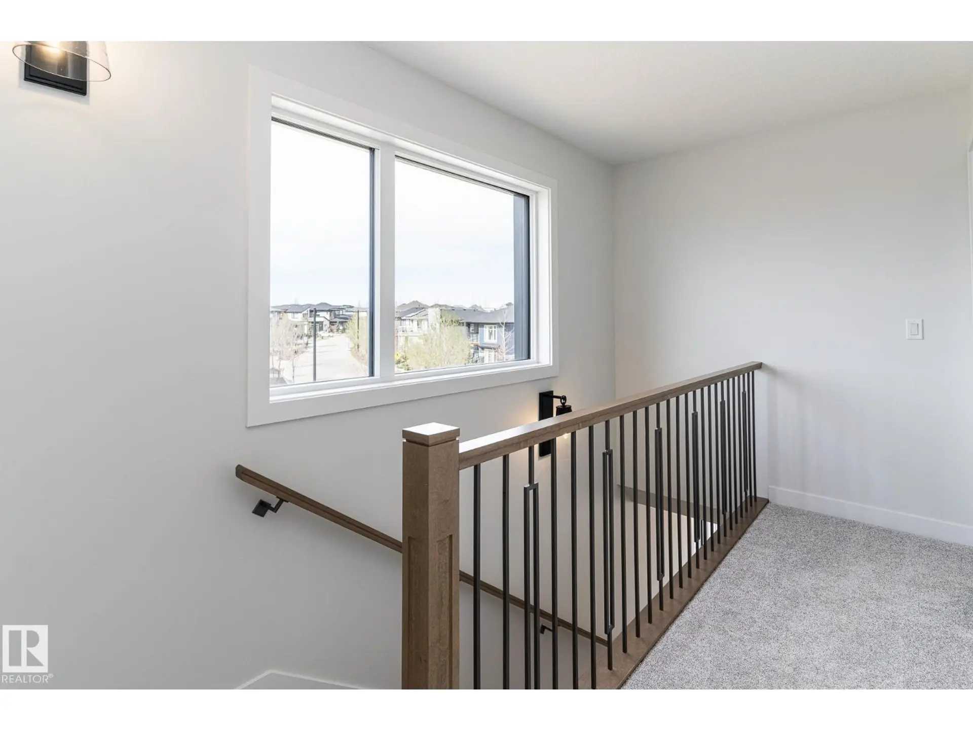 7135 MAY CR NW - Image 12