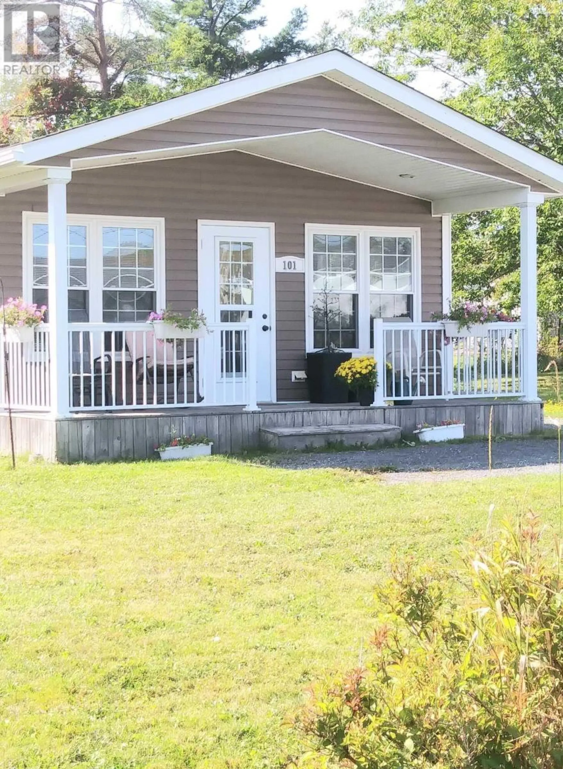 101 Acadia Avenue - Image 1