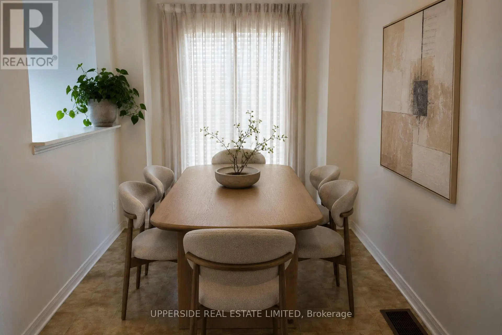 #7 23 OBSERVATORY LANE - Image 4