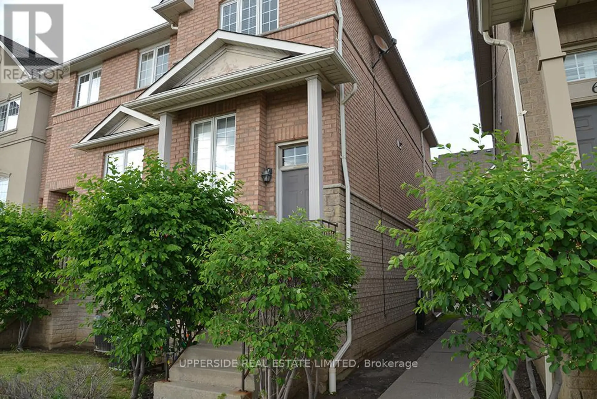 #7 23 OBSERVATORY LANE - Image 5
