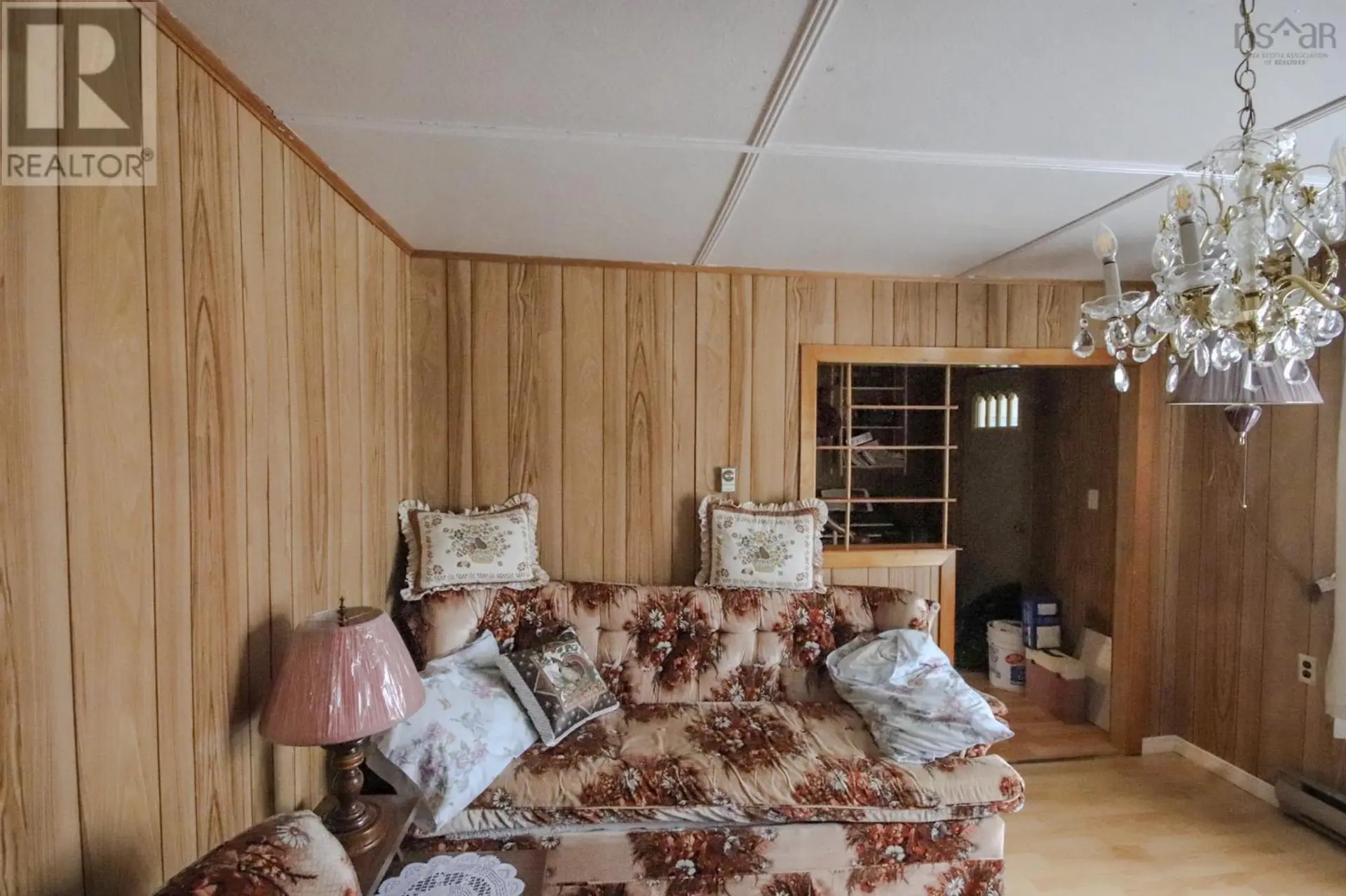 1359 Stoney Island Road - Image 19