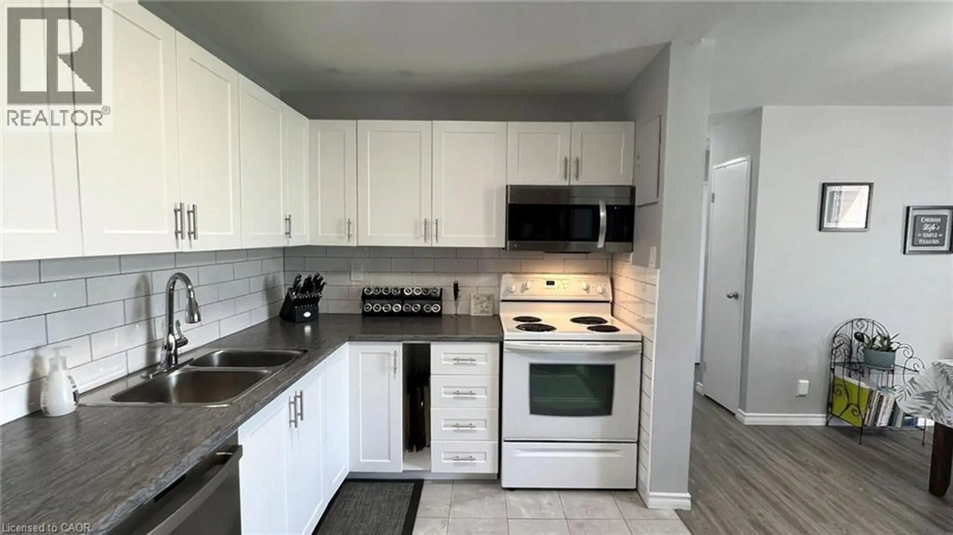 #508 563 MORNINGTON Avenue - Image 11