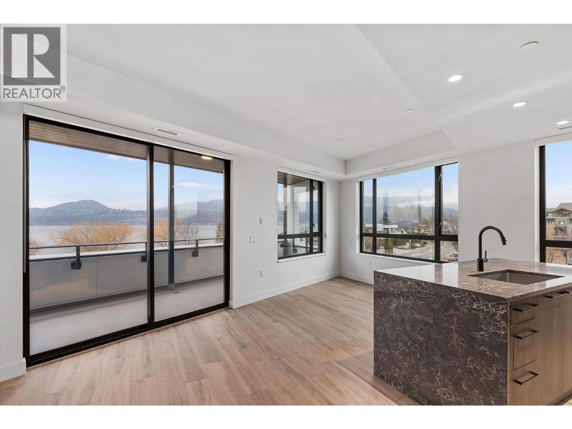 #317 3051 Abbott Street - Image 5