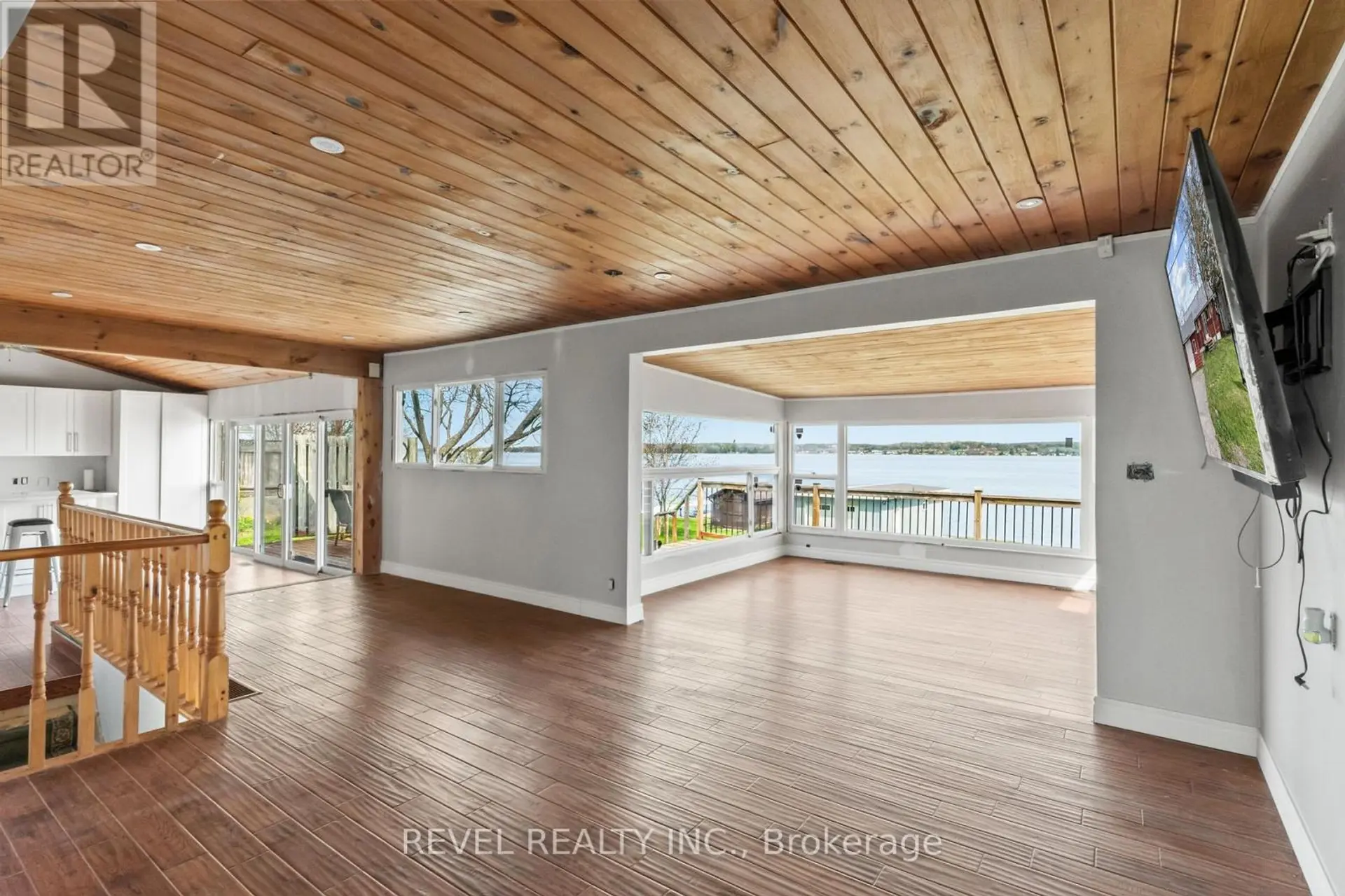 151 BEEHIVE DRIVE - Image 6