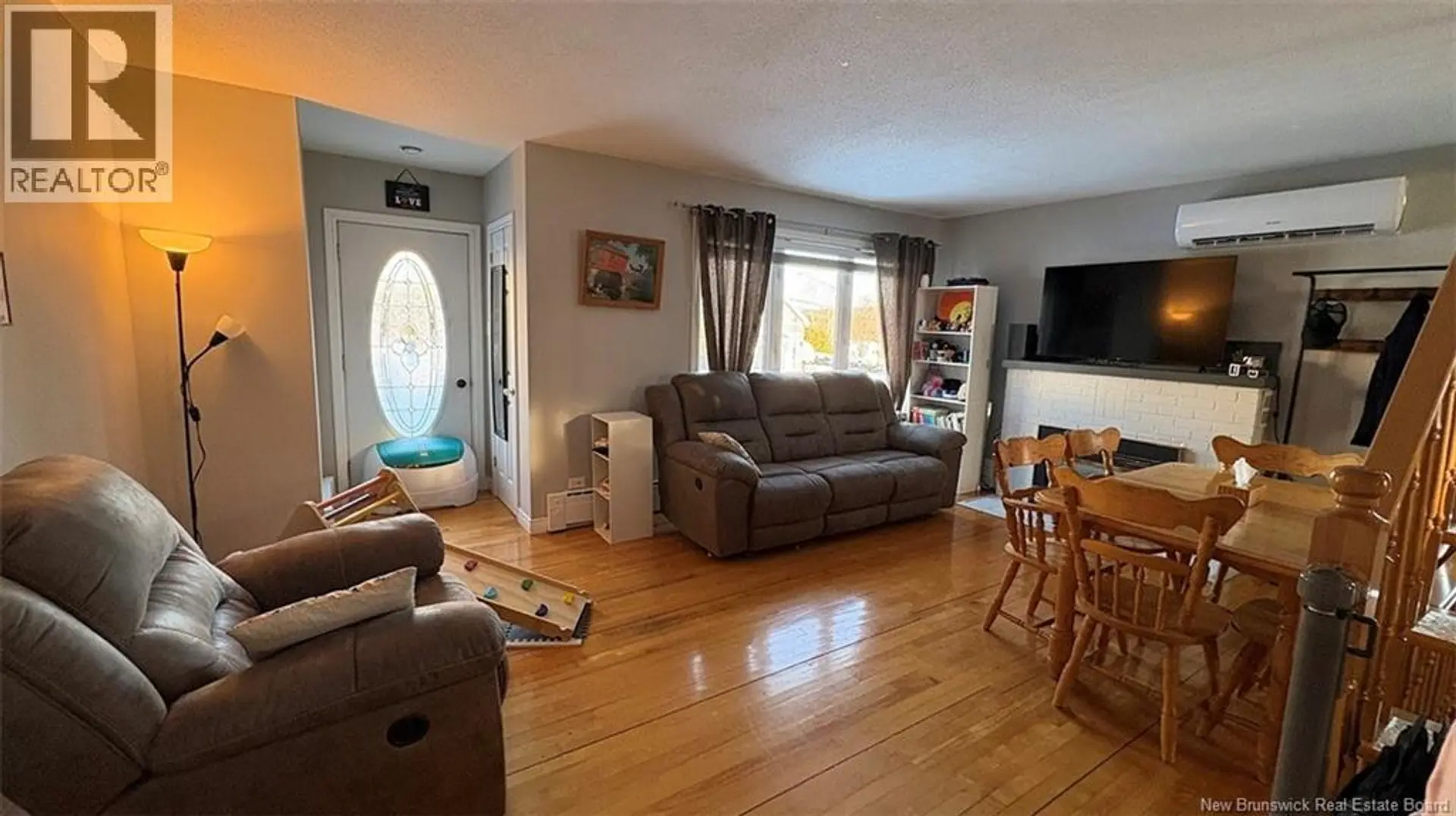 28 Philippe Avenue - Image 4
