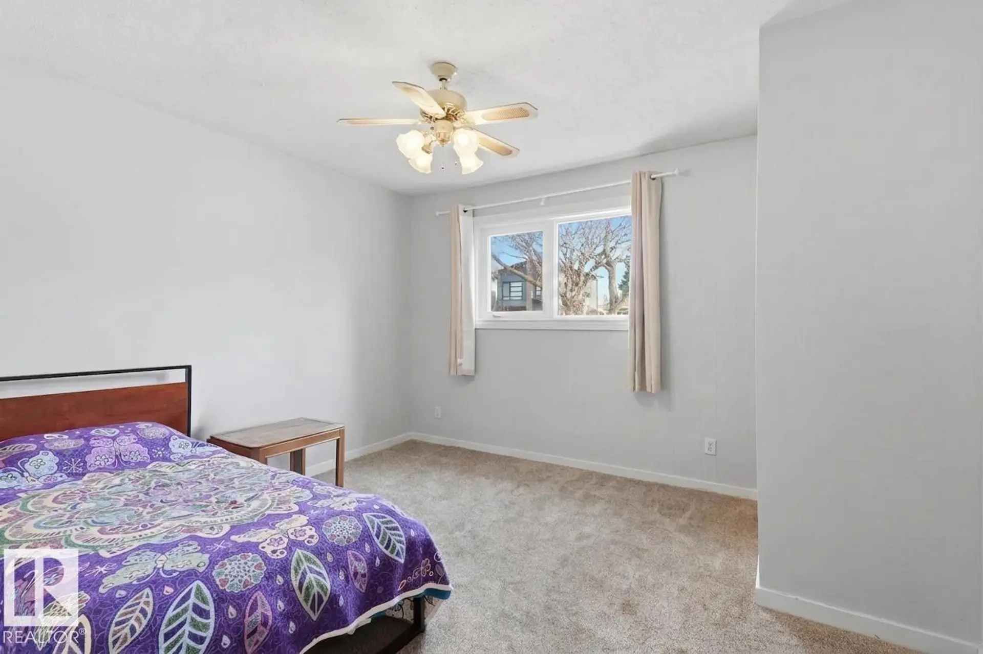 9206 / 9208 90 ST NW - Image 8