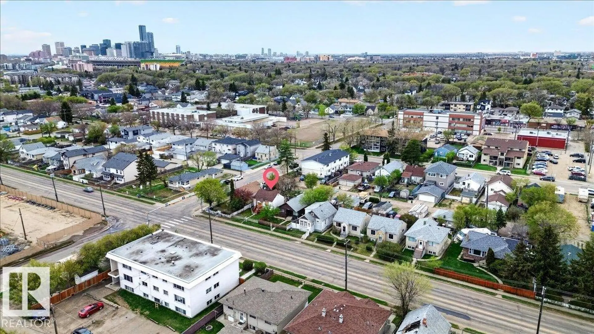 11706 80 ST NW - Image 15