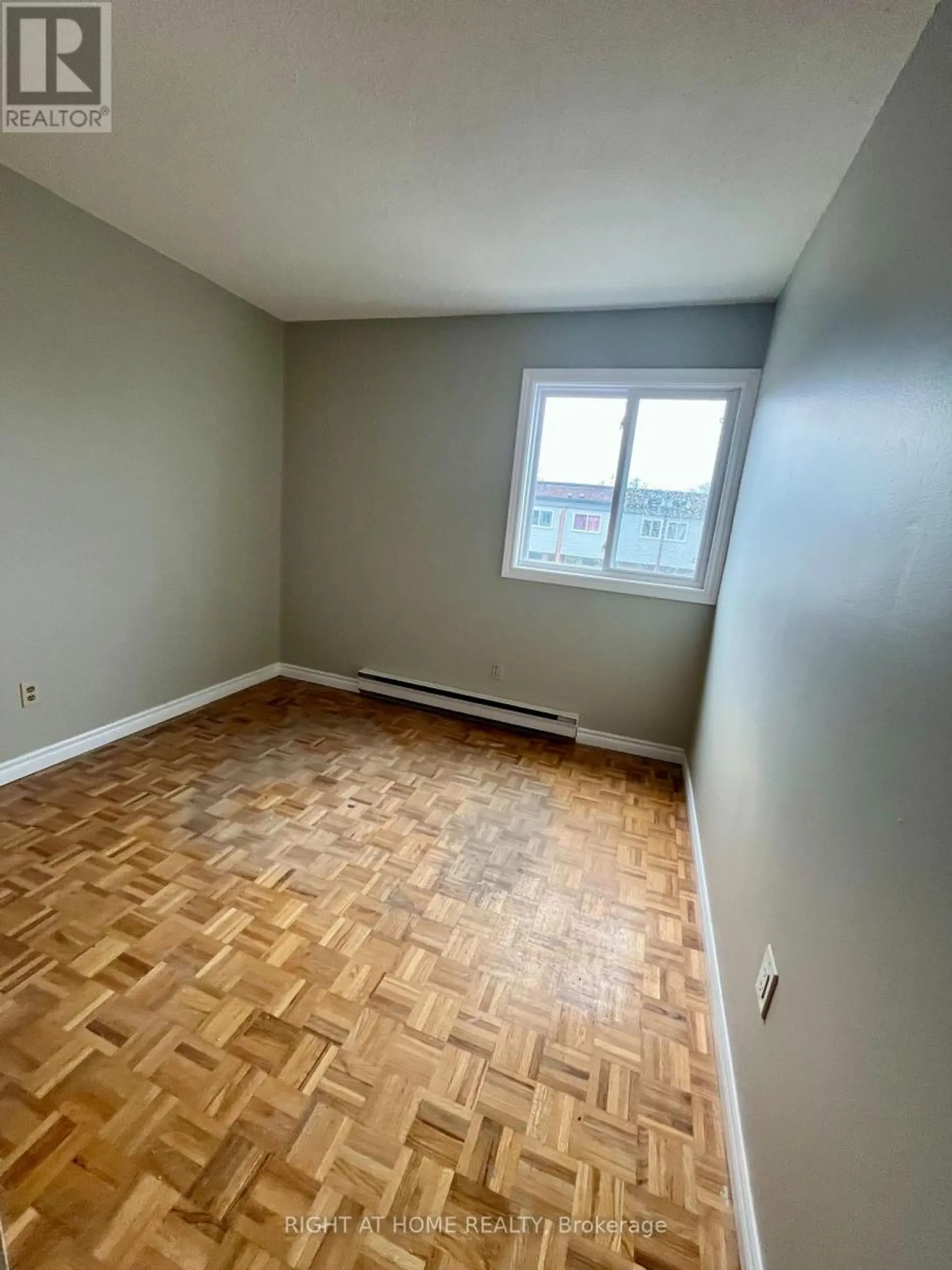 129 MILESTONE CRESCENT - Image 14