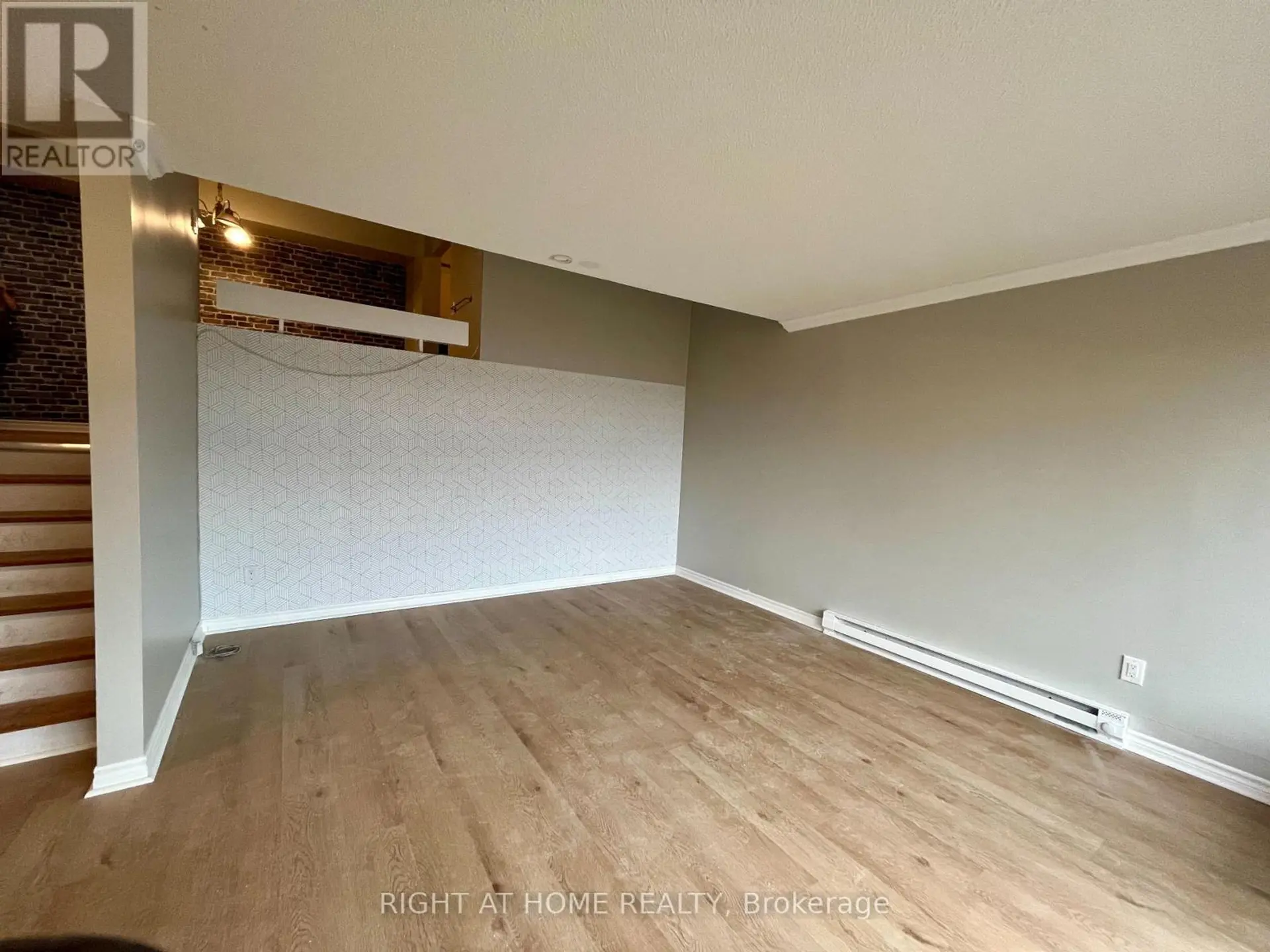 129 MILESTONE CRESCENT - Image 4