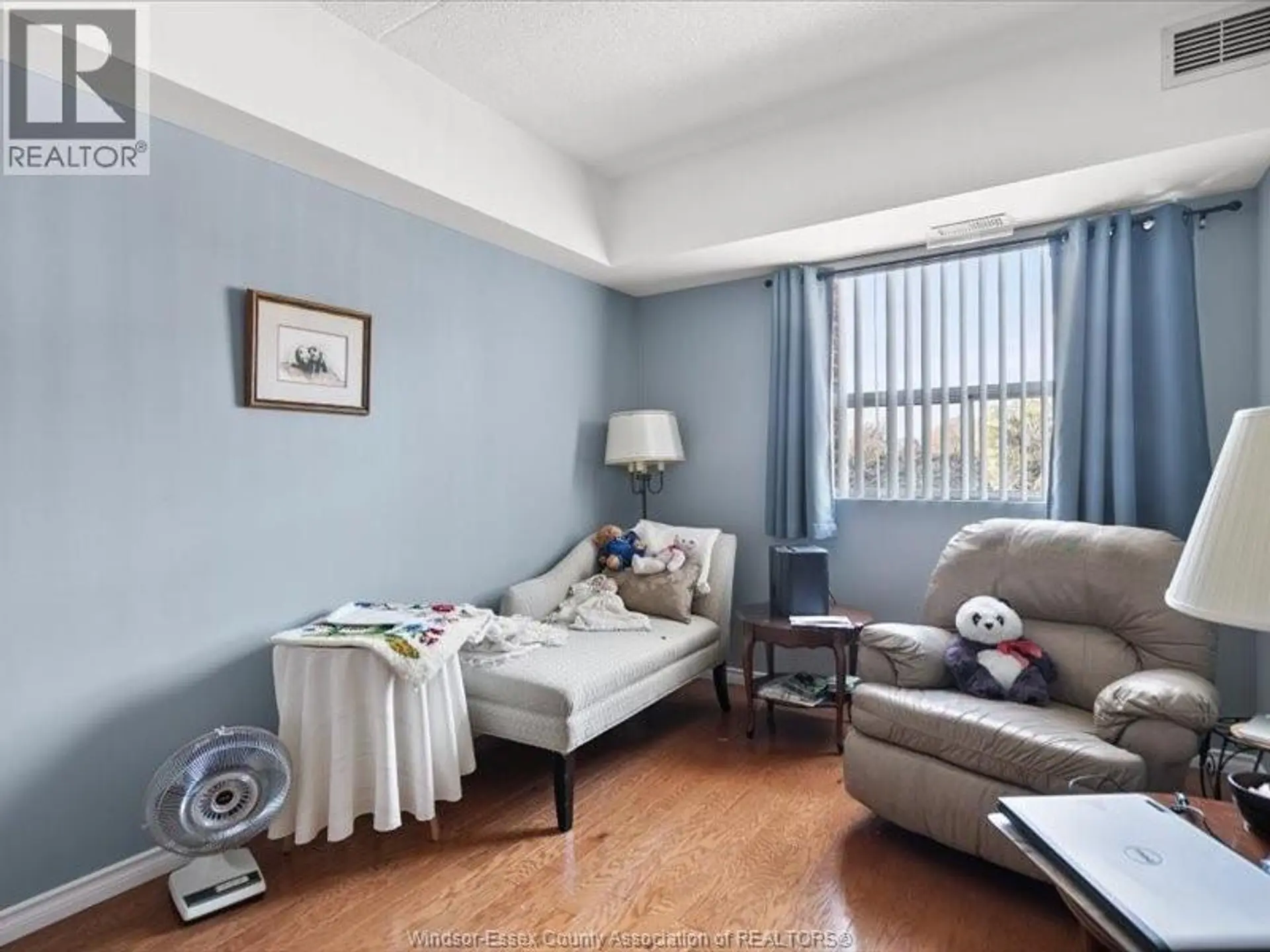 #203 8335 WYANDOTTE STREET East - Image 3