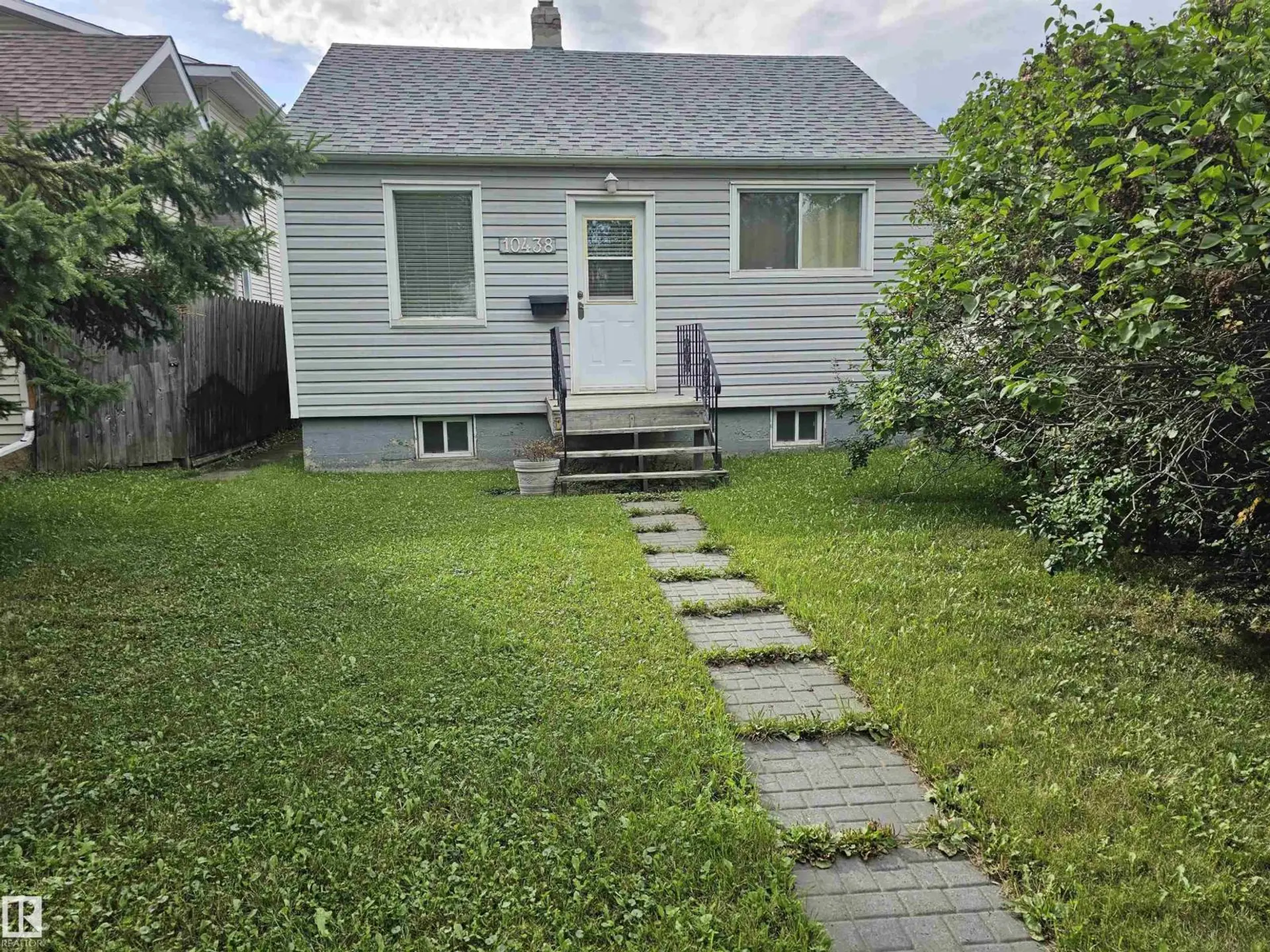 10438 147 ST NW - Image 1