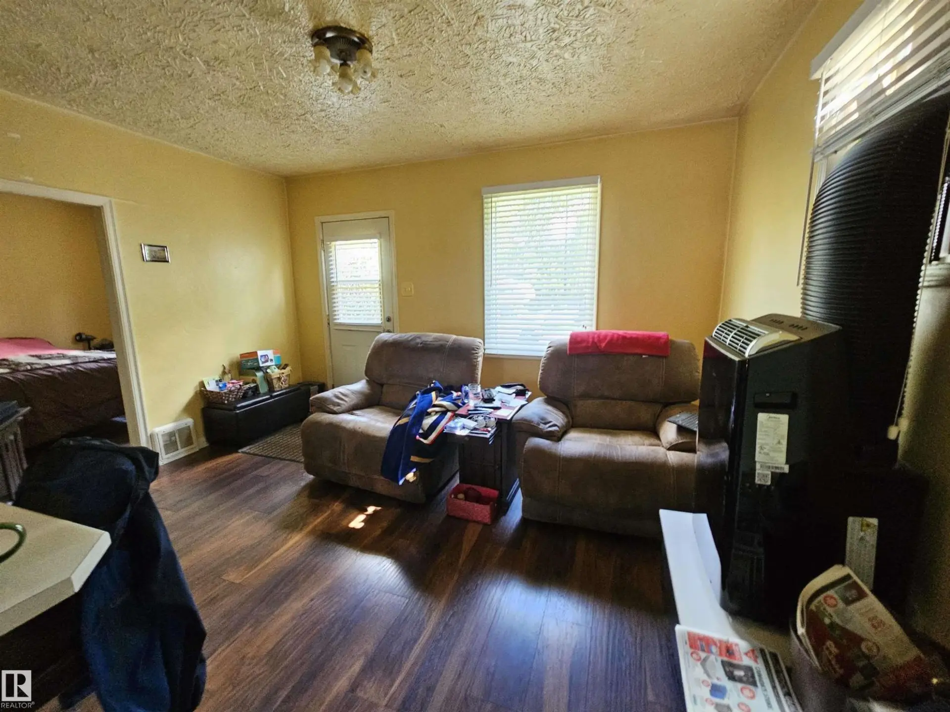 10438 147 ST NW - Image 3